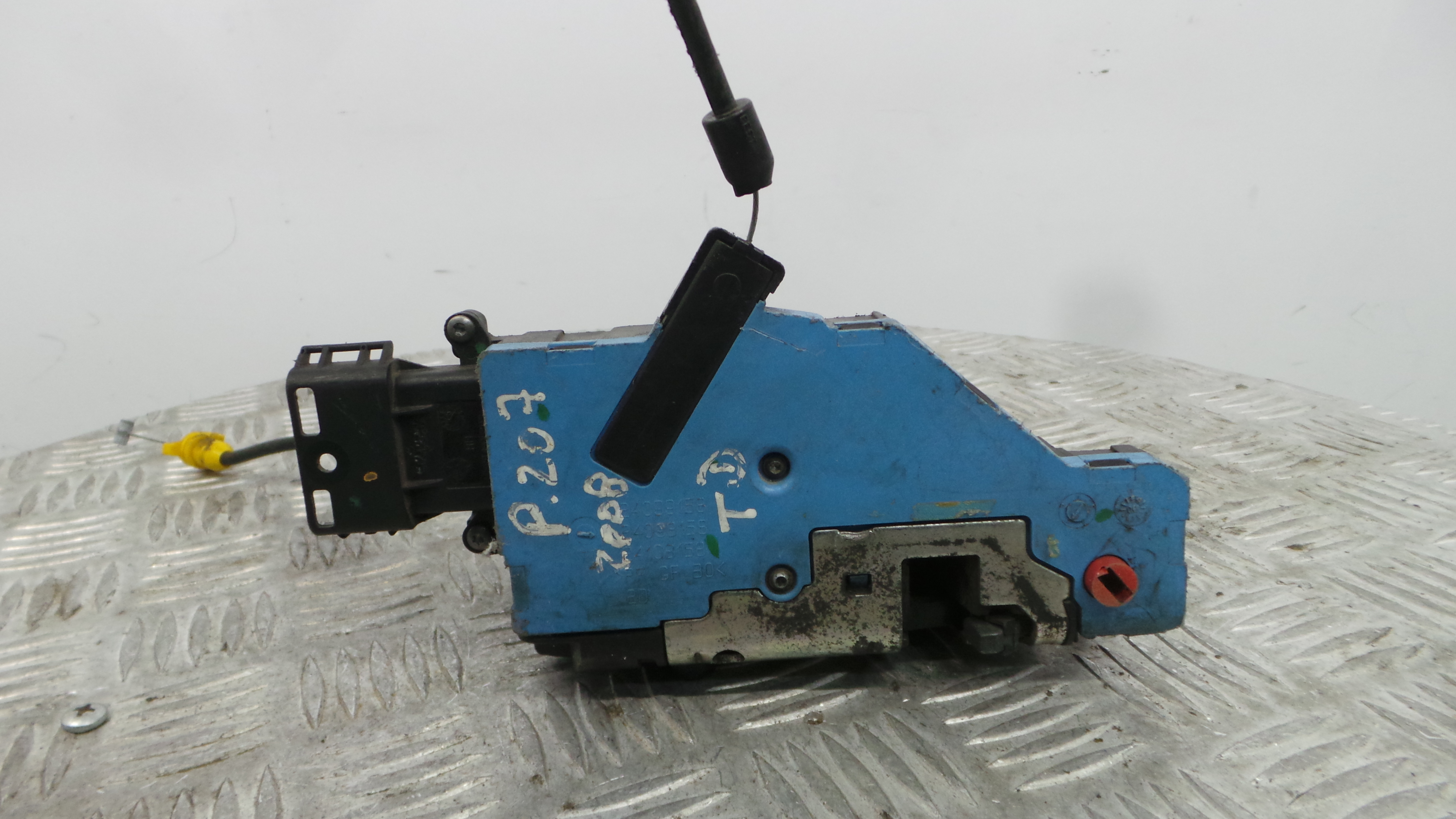 Fecho da Porta Trás Dto 9138H8 - PEUGEOT 207 (WA_, WC_), 207/207+ (WA_, WC_)-36754387 Fecho da Porta Trás Dto 9138H8 - PEUGEOT 207 (WA_, WC_), 207/207+ (WA_, WC_)-36754387