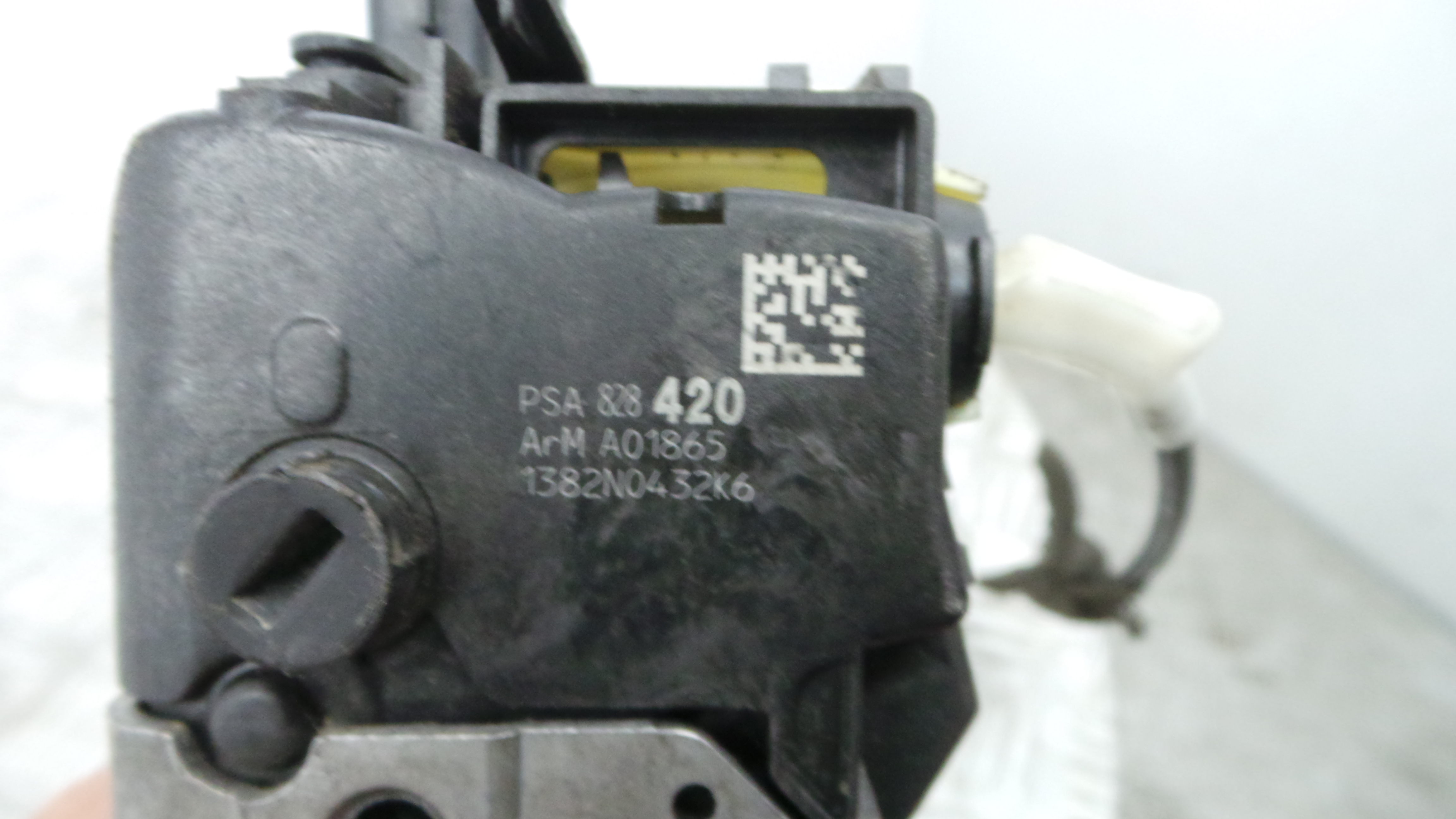 Fecho Mala 828420 - CITROËN BERLINGO Caixa/monovolume (B9)-36754408