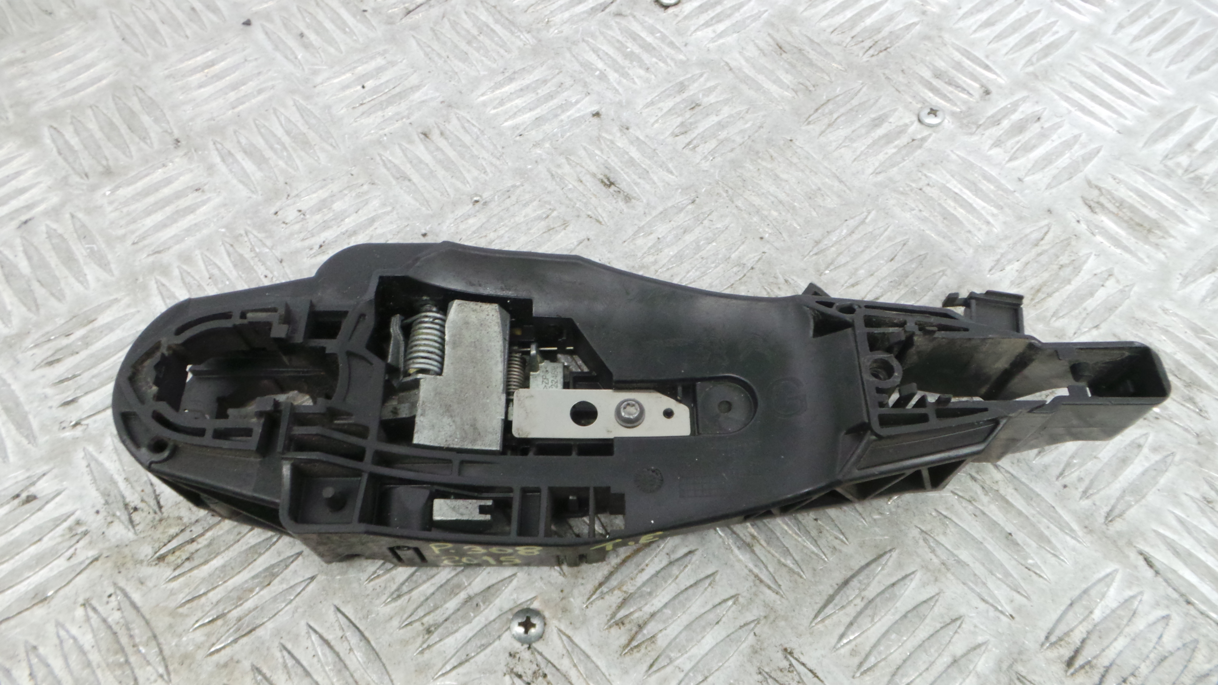 Puxador Exterior Trás esquerdo 9802977380 - PEUGEOT 308 II (LB_, LP_, LW_, LH_, L3_)-36754415
