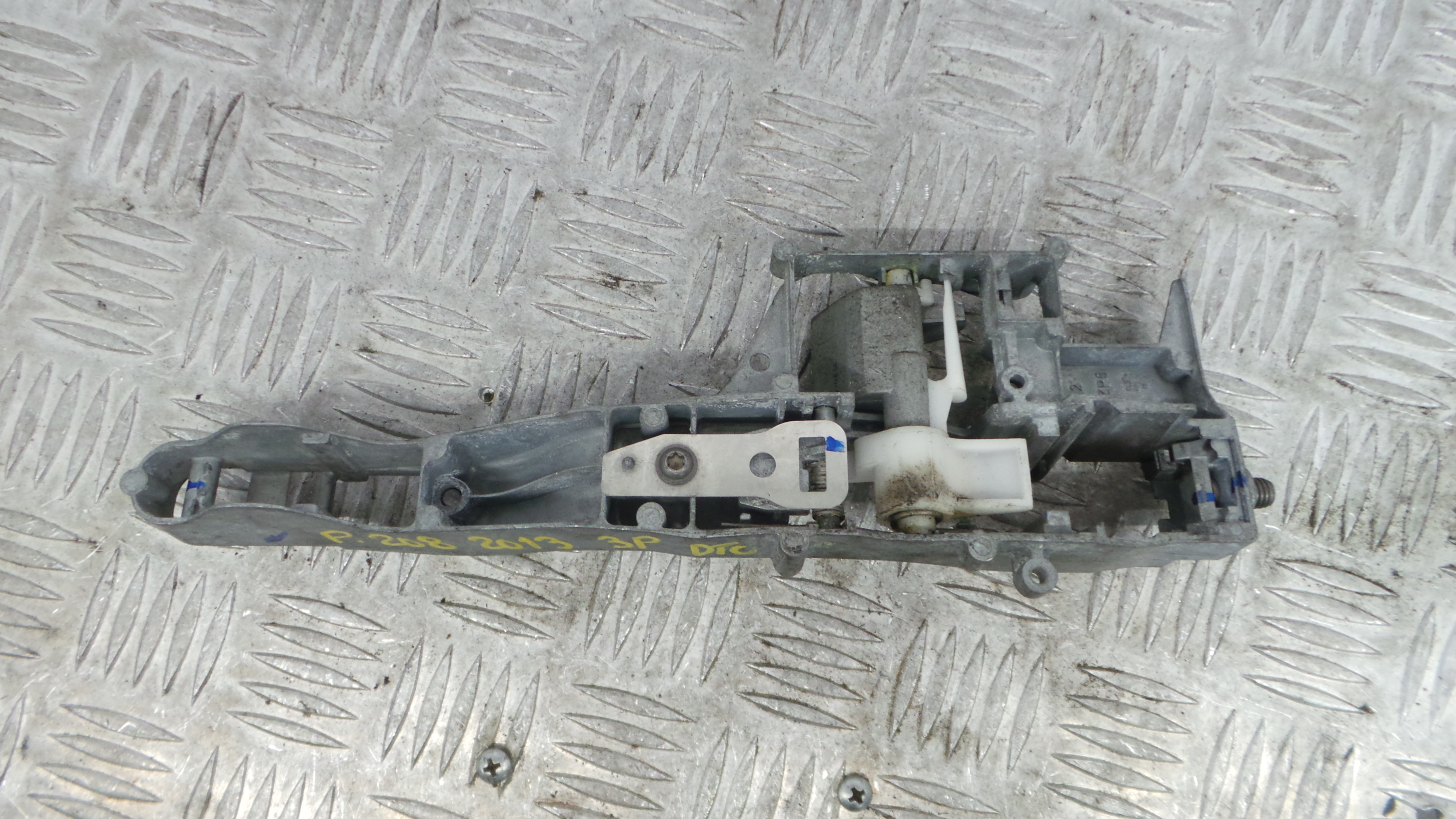 Puxador Exterior Frente Direita  910959 - PEUGEOT 208 I (CA_, CC_)-36754573