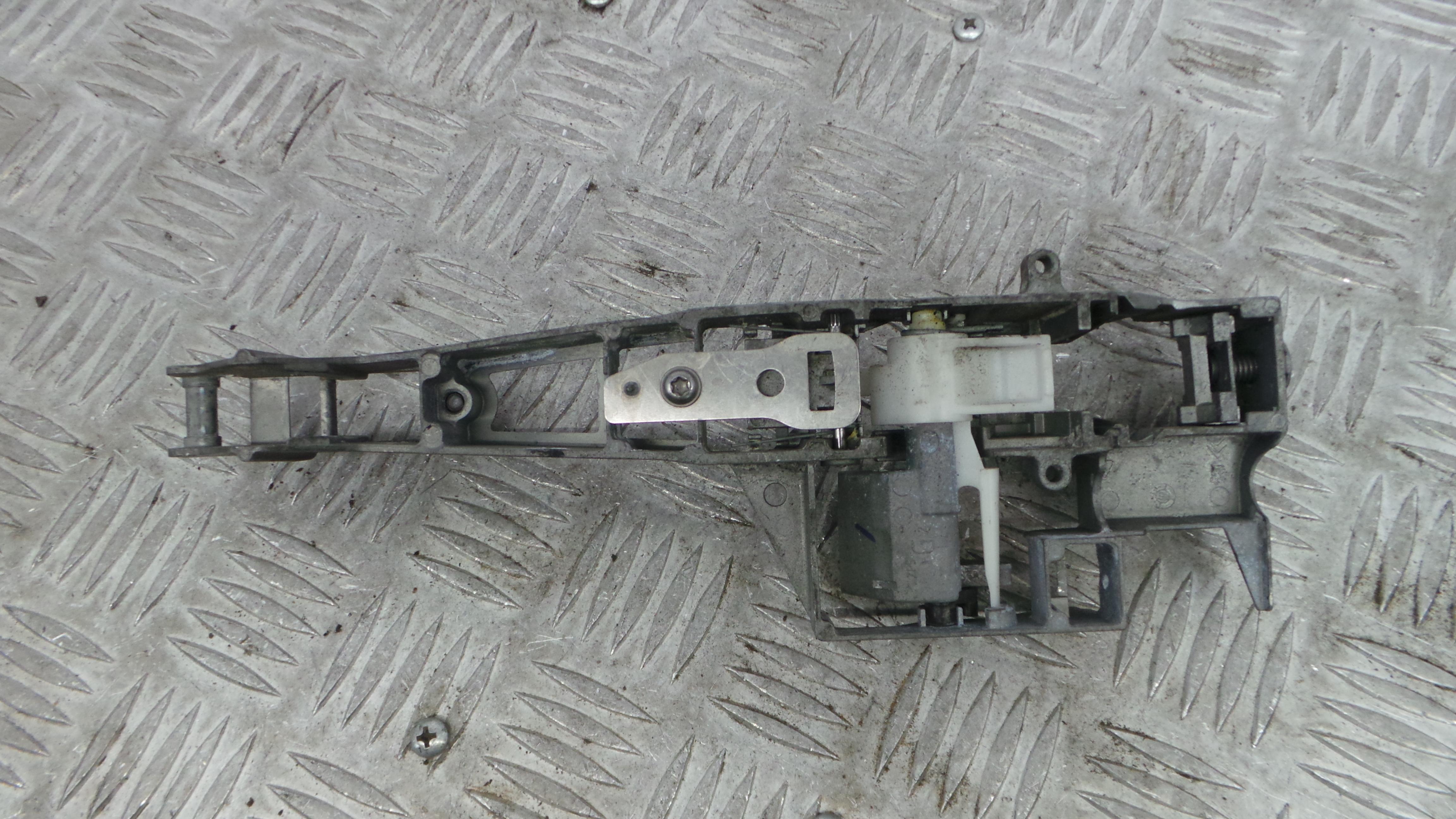 Puxador Exterior Frente Esquerdo 9684560080 - CITROËN C3 II (SC_)-36754583