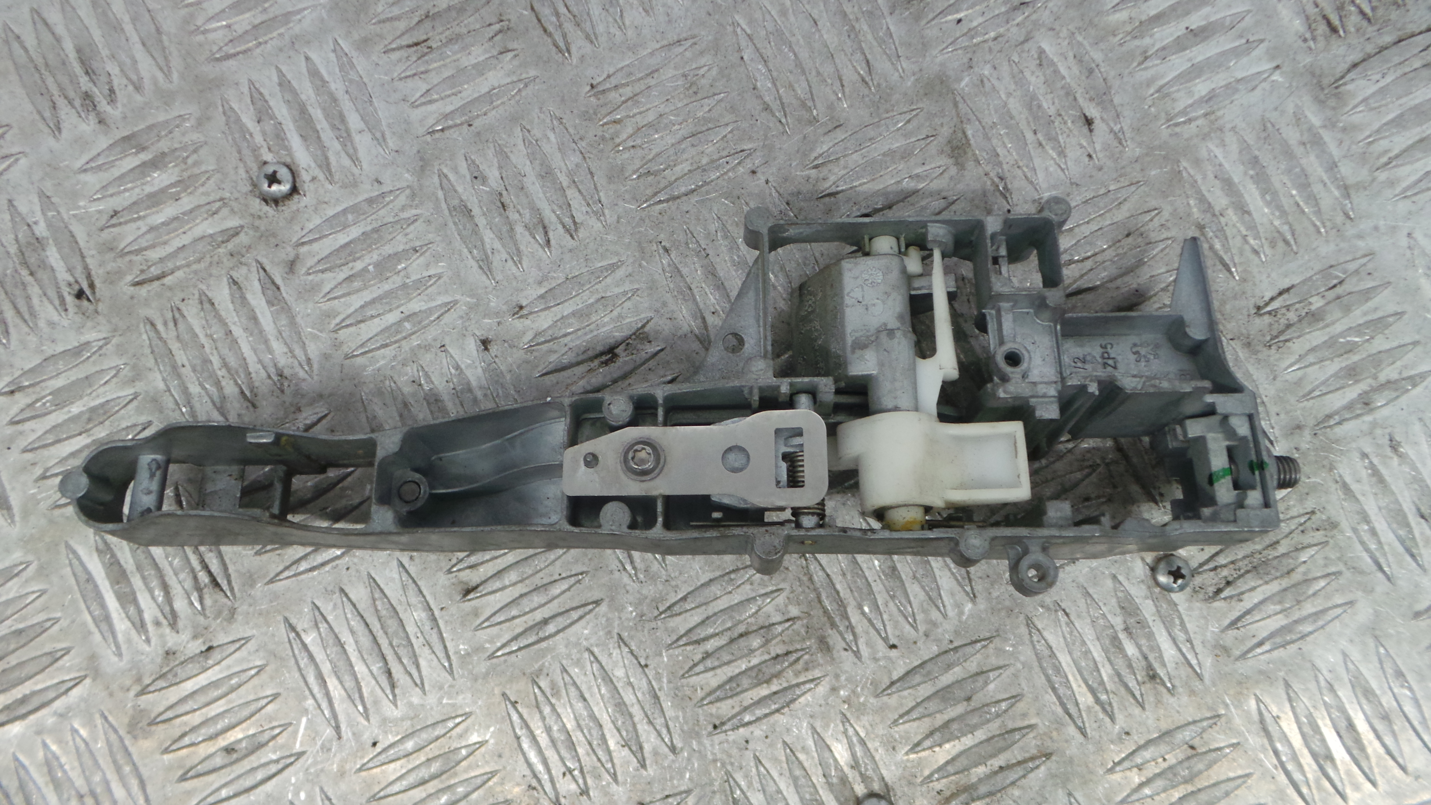 Puxador Exterior Frente Direita  9680168580 - PEUGEOT 207 (WA_, WC_), 207/207+ (WA_, WC_)-36754618