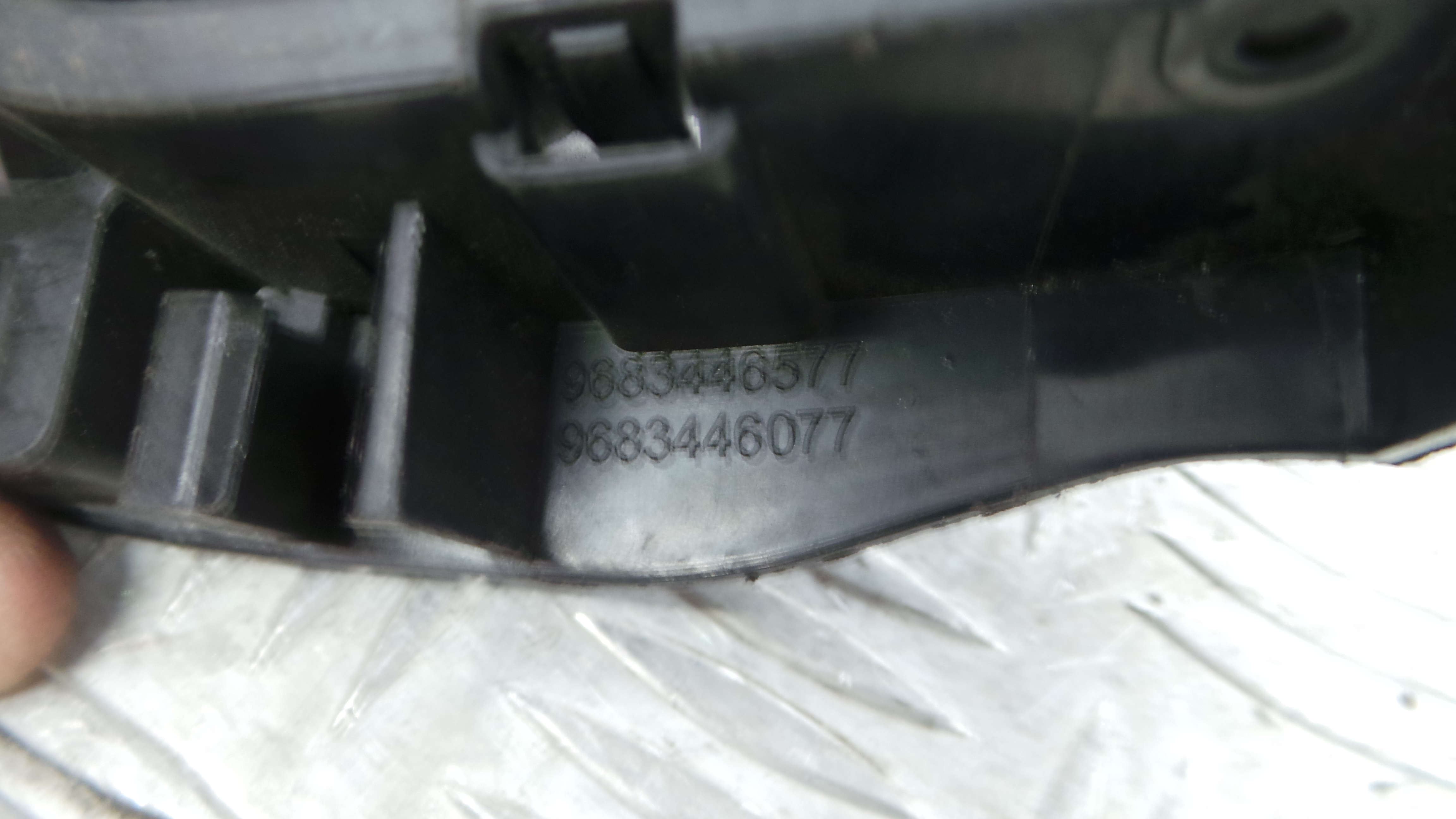 Puxador Interior Frente Direita 9683446577 - CITROËN C3 I (FC_, FN_)-36754669