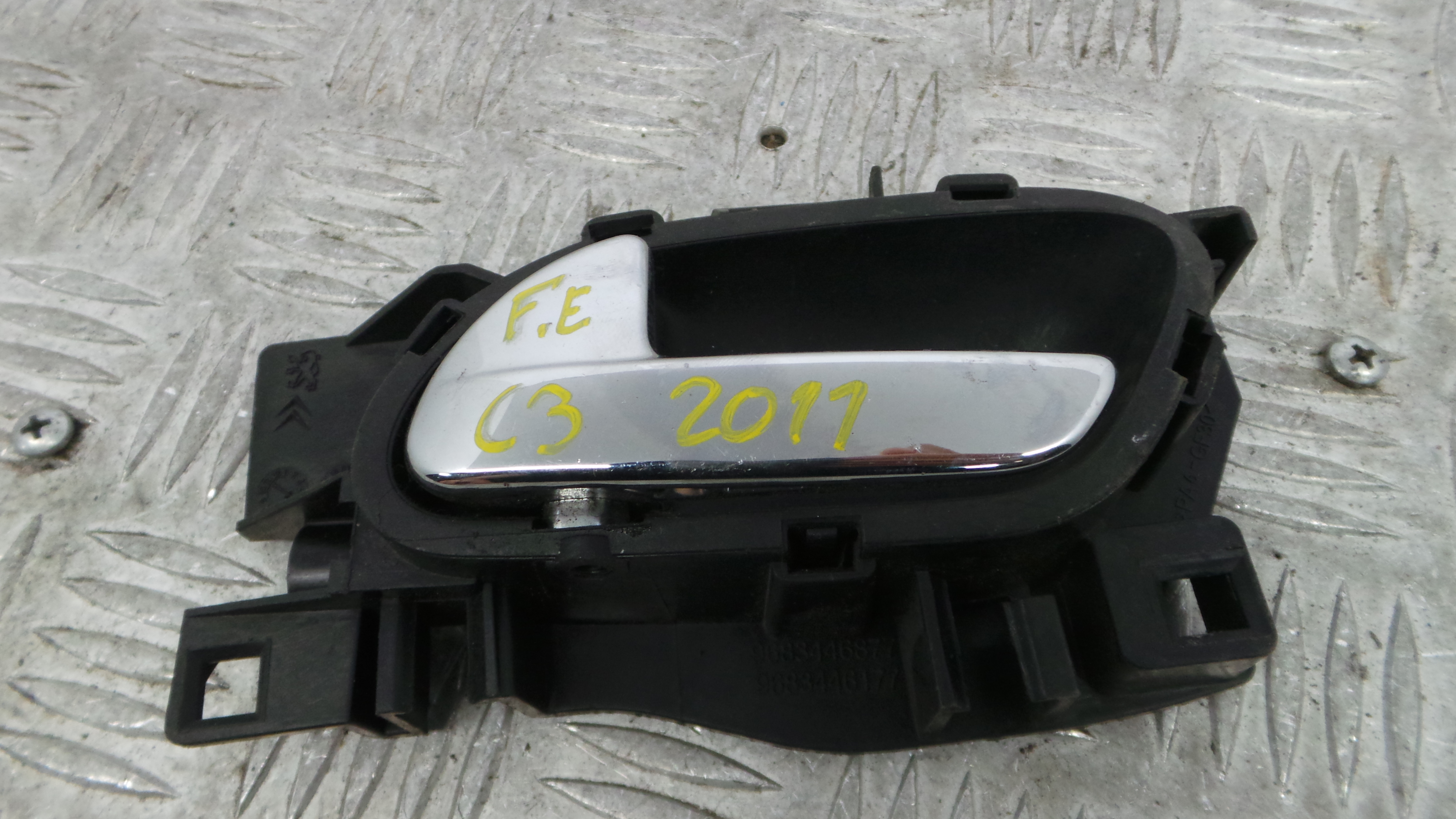 Puxador Interior Frente Esquerdo 9683446877 - CITROËN C3 II (SC_)-36754687 Puxador Interior Frente Esquerdo 9683446877 - CITROËN C3 II (SC_)-36754687