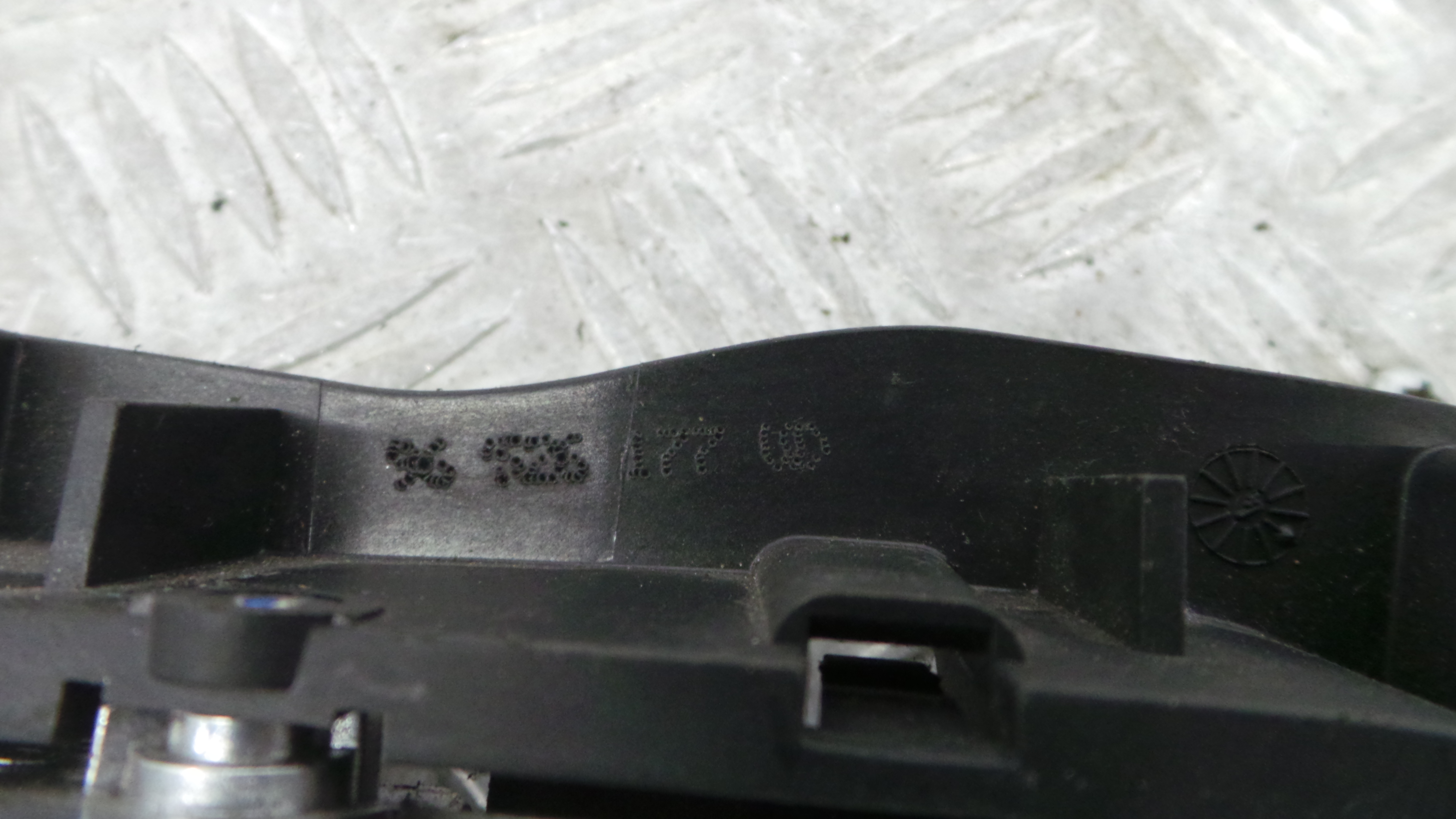 Puxador Interior Frente Direita 96526177VD - PEUGEOT 407 (6D_)-36754696