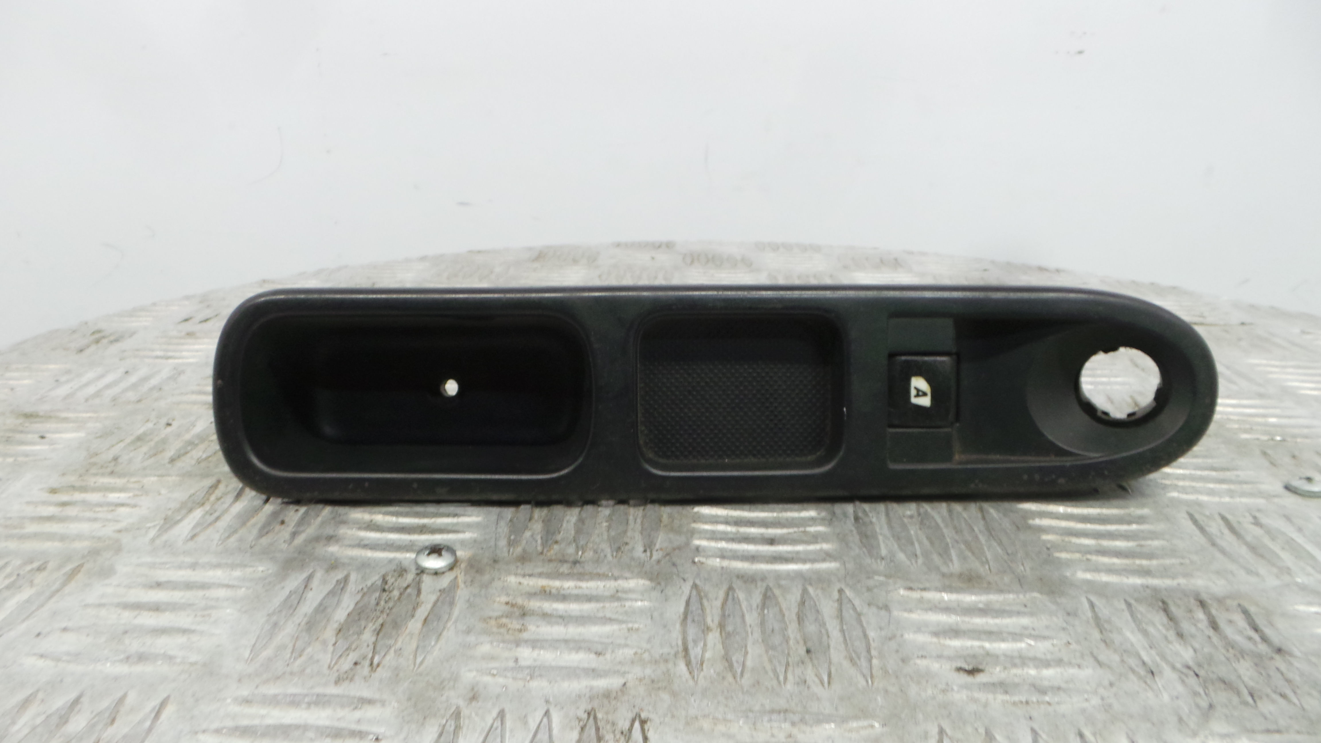 Interruptor / Comando Elevador Vidro Frente Dto  96548608 - PEUGEOT 207 (WA_, WC_), 207/207+ (WA_, W-36755097