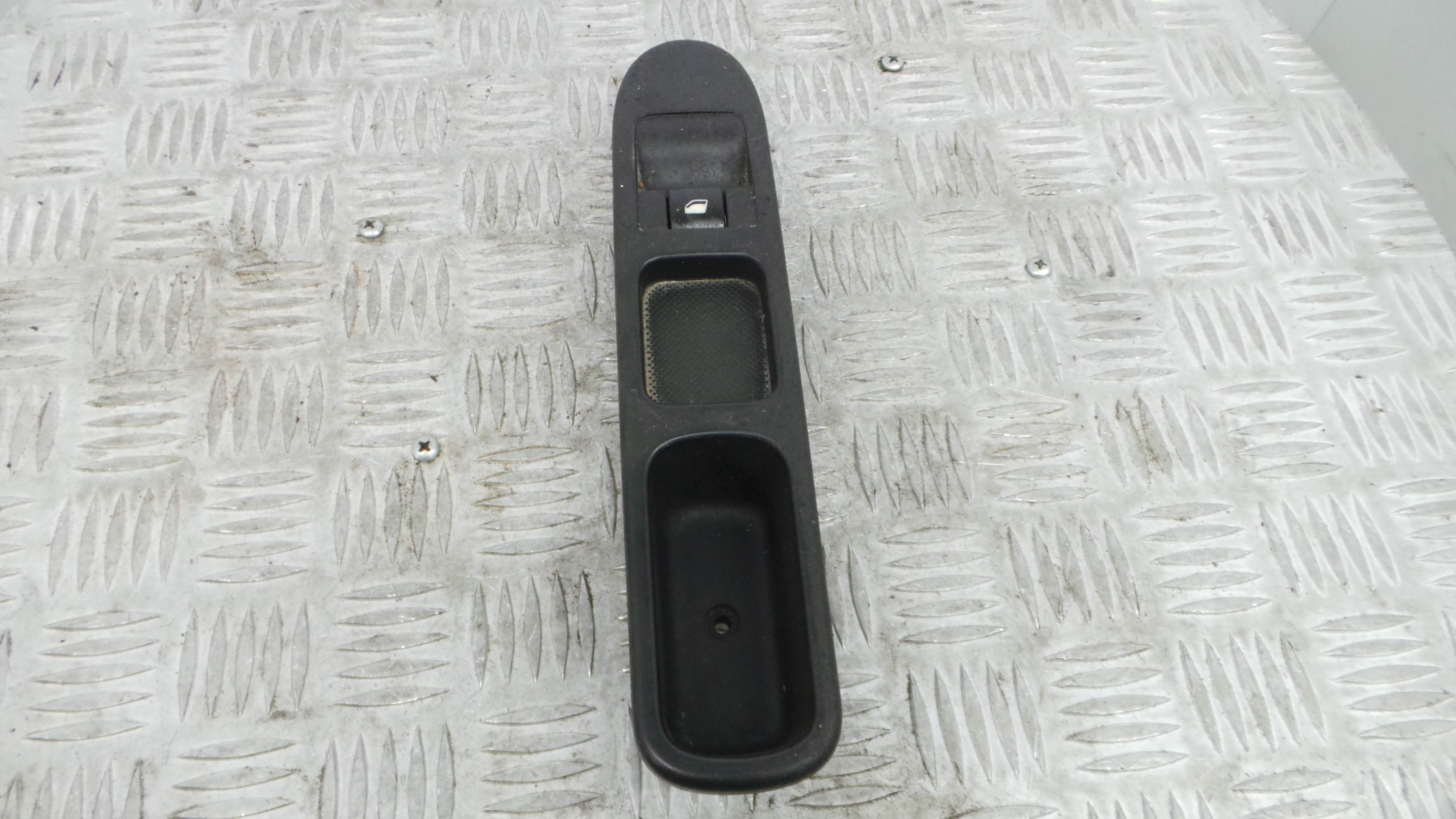 Interruptor / Comando Elevador Vidro Frente Dto  96548607 - PEUGEOT 207 (WA_, WC_), 207/207+ (WA_, W-36755170