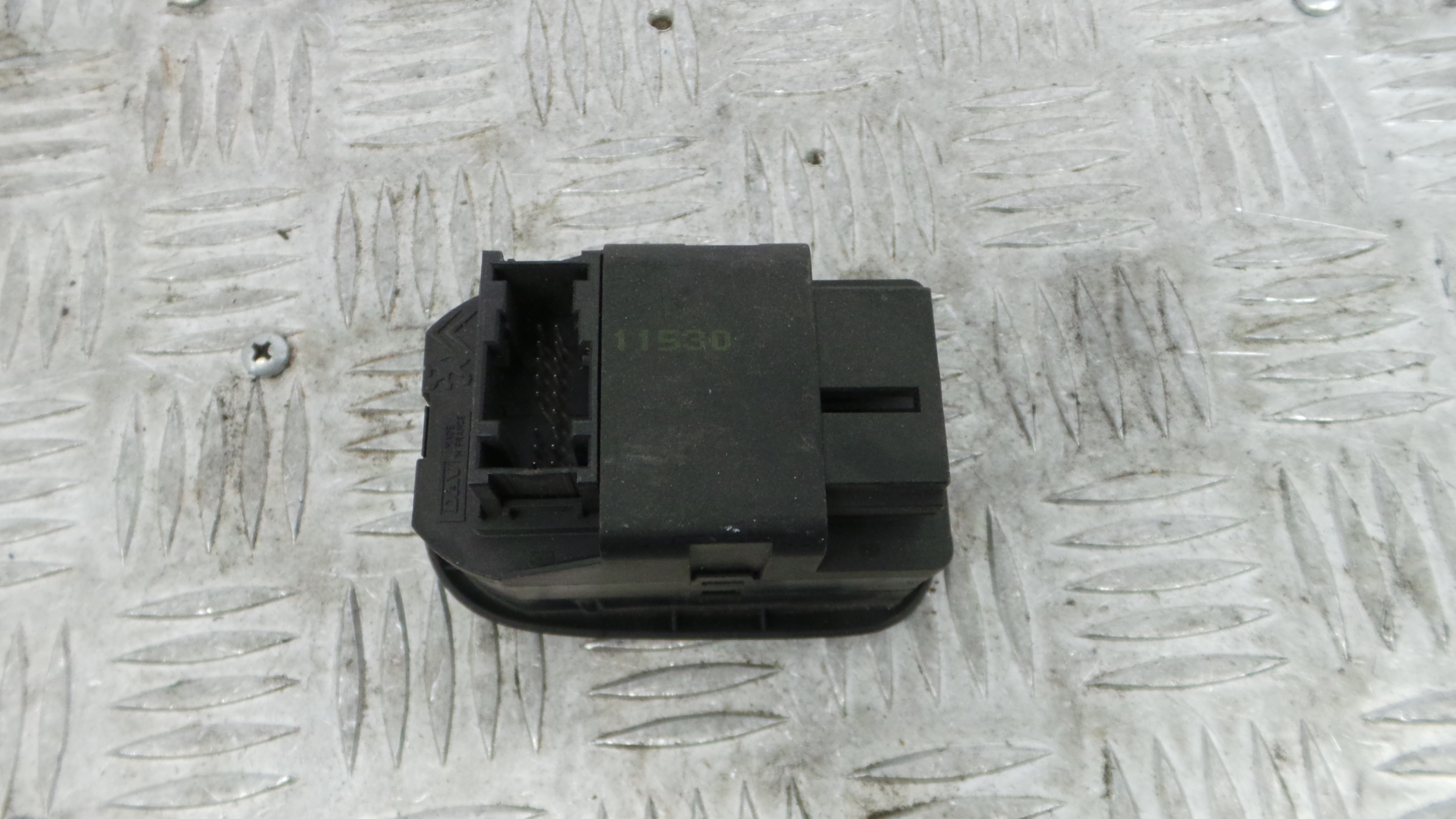 Interruptor / Comando Elevador Vidro Frente Esq  6552WP - PEUGEOT 206 Hatchback (2A/C)-36755470