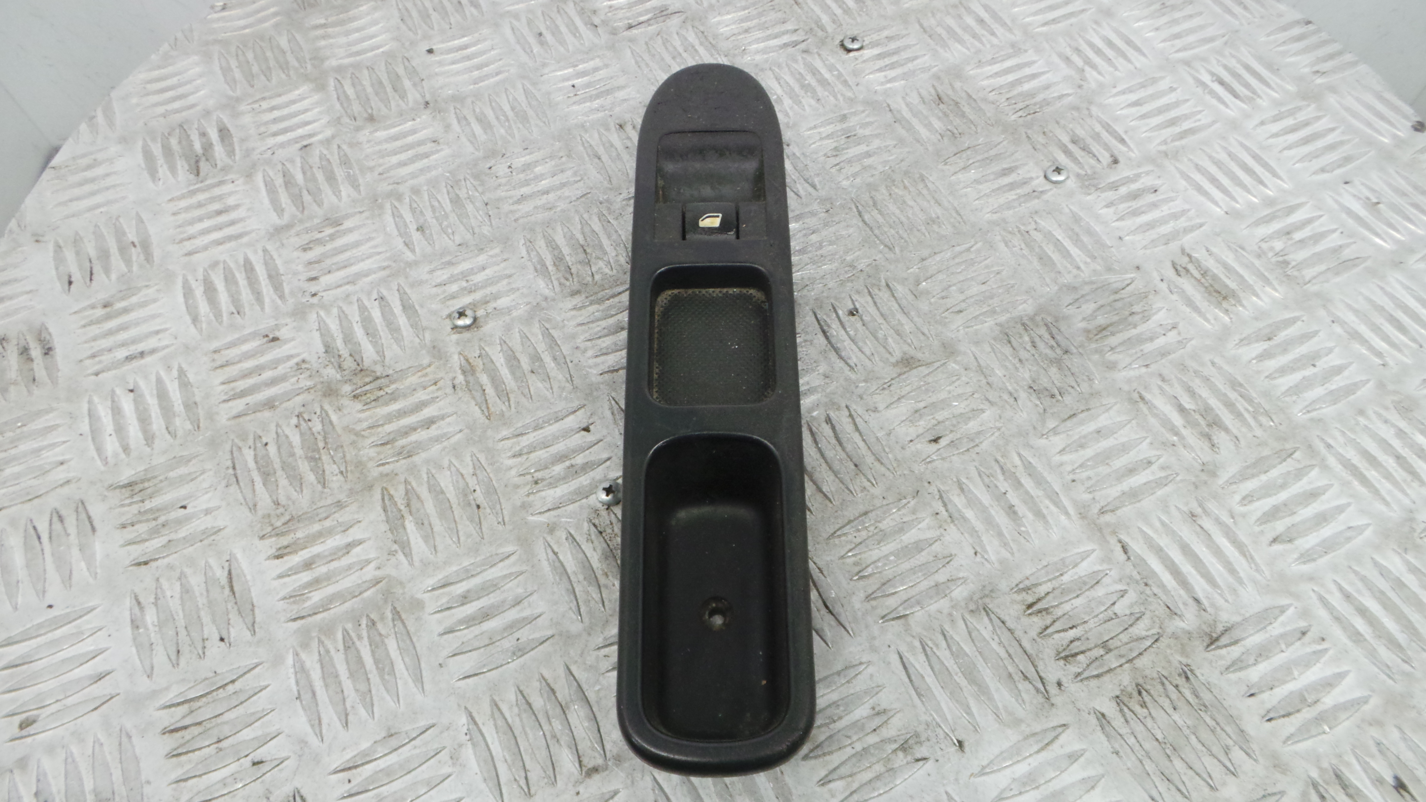 Interruptor / Comando Elevador Vidro Frente Dto  96548606 - PEUGEOT 207 SW (WK_)-36756051