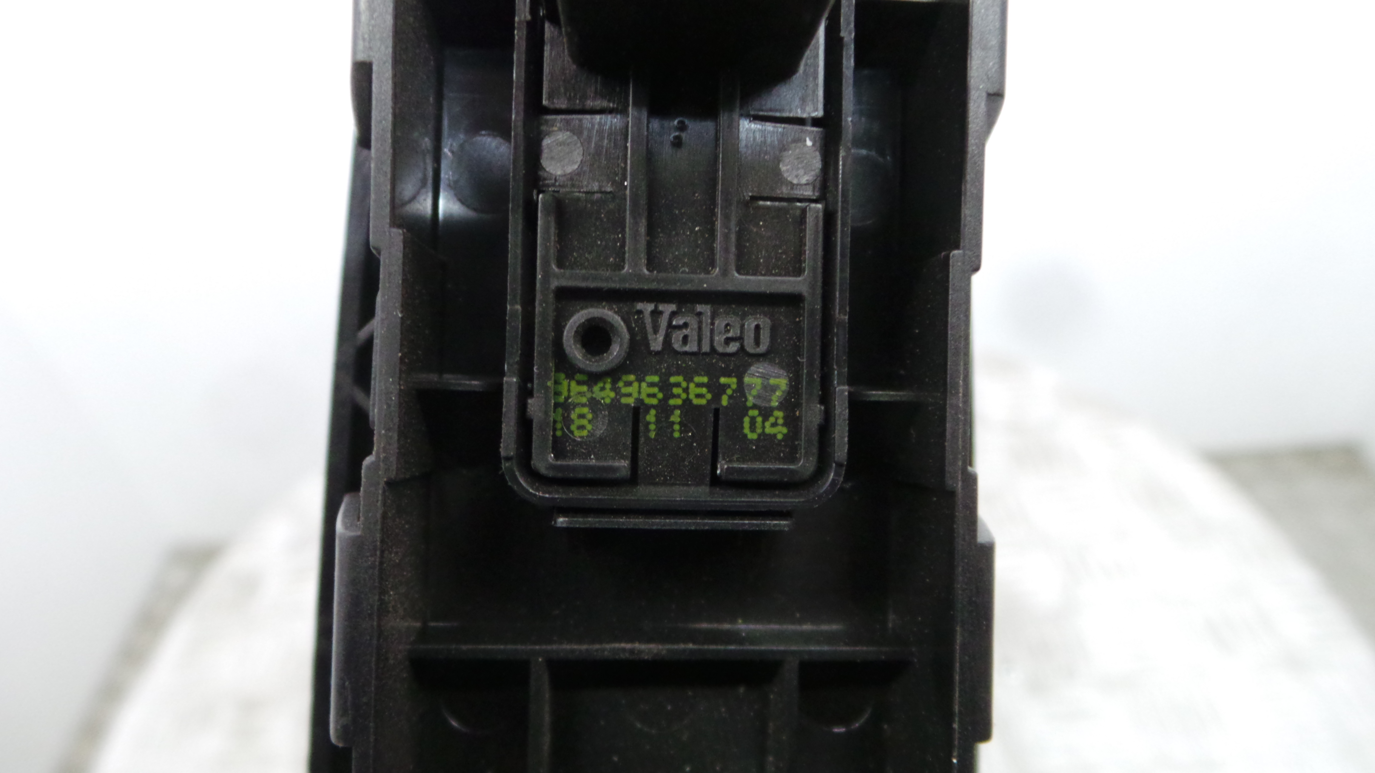 Interruptor / Comando Elevador Vidro Frente Dto 9649636777 - CITROËN C4 I (LC_)-36756128