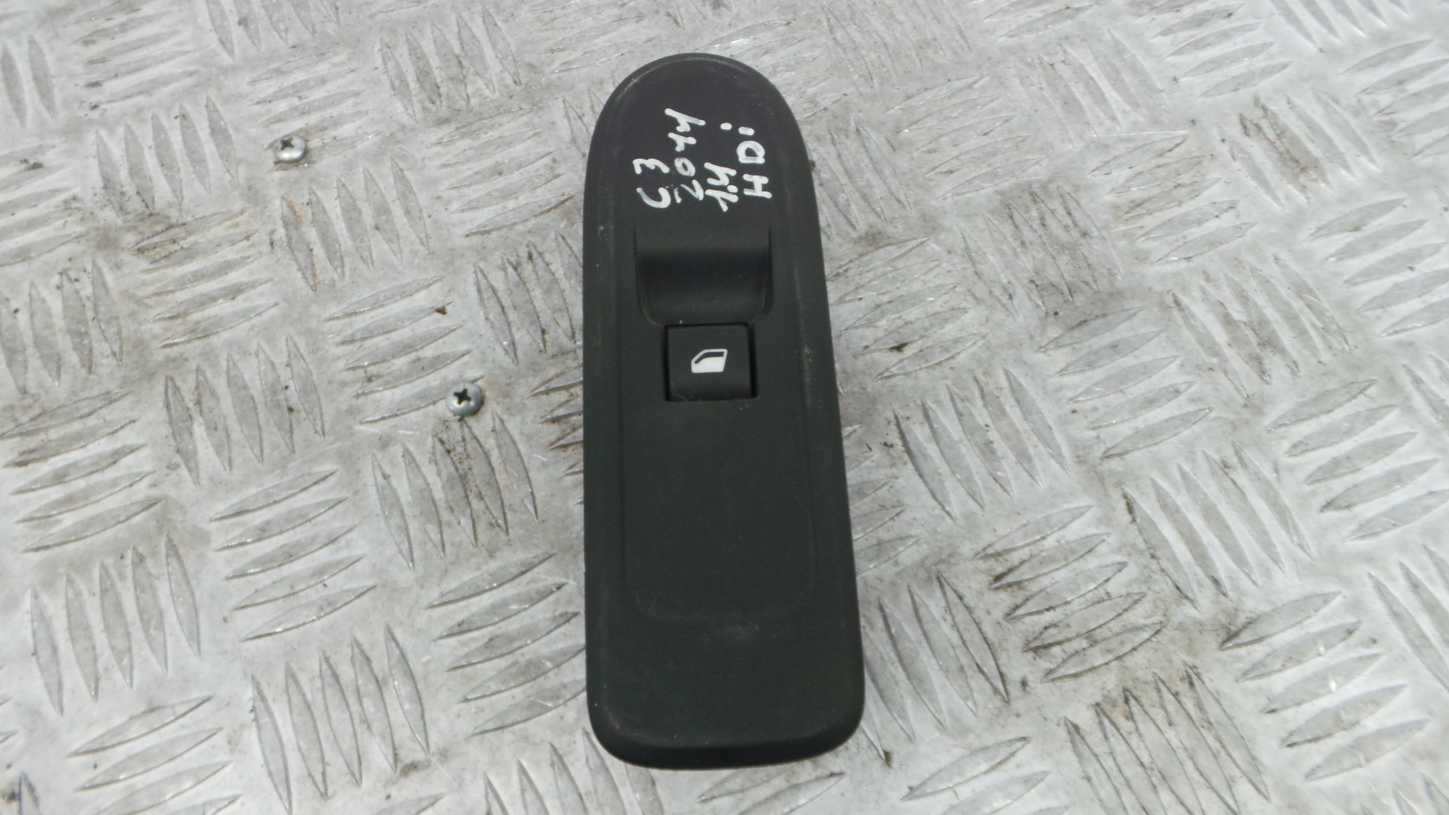 Interruptor / Comando Elevador Vidro Frente Dto  96637534XT - CITROËN C3 II (SC_)-36756363