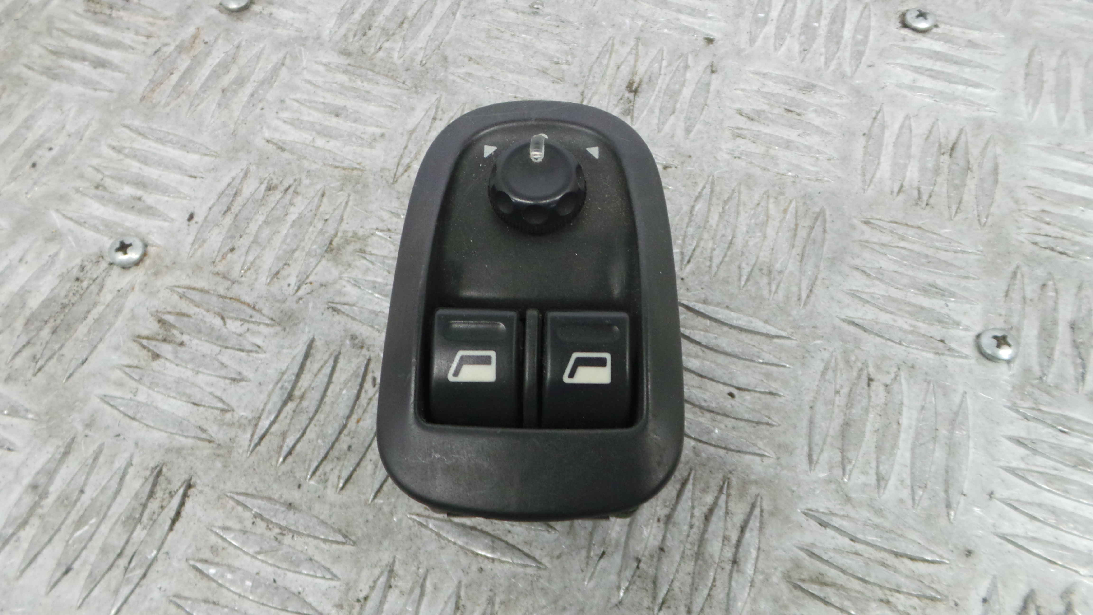 Interruptor / Comando Elevador Vidro Frente Esq  6552WW - PEUGEOT 206 Hatchback (2A/C)-36756776