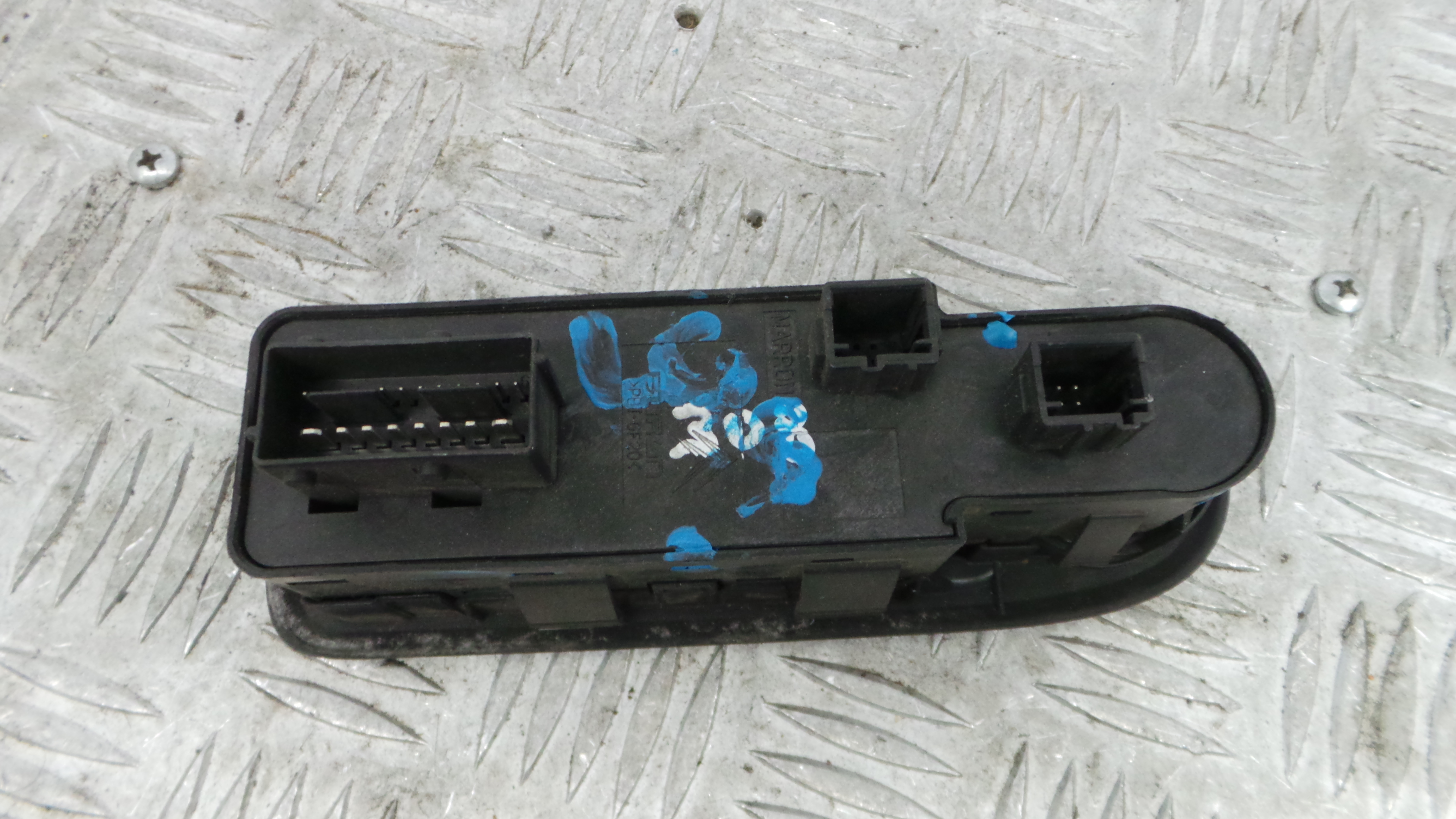 Interruptor / Comando Elevador Vidro Frente Esq 96644915XT - PEUGEOT 308 I (4A_, 4C_)-36756787