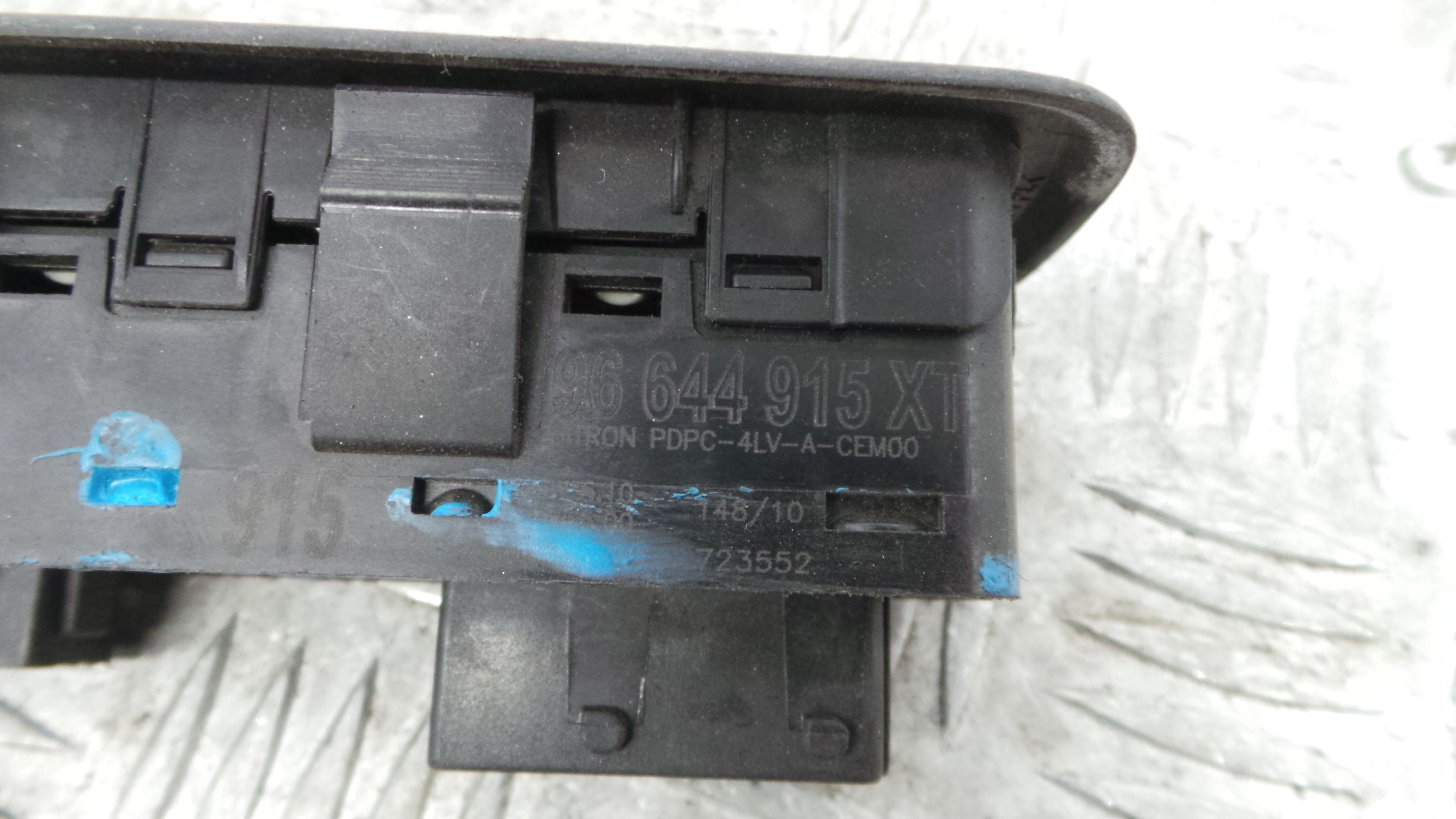 Interruptor / Comando Elevador Vidro Frente Esq 96644915XT - PEUGEOT 308 I (4A_, 4C_)-36756787