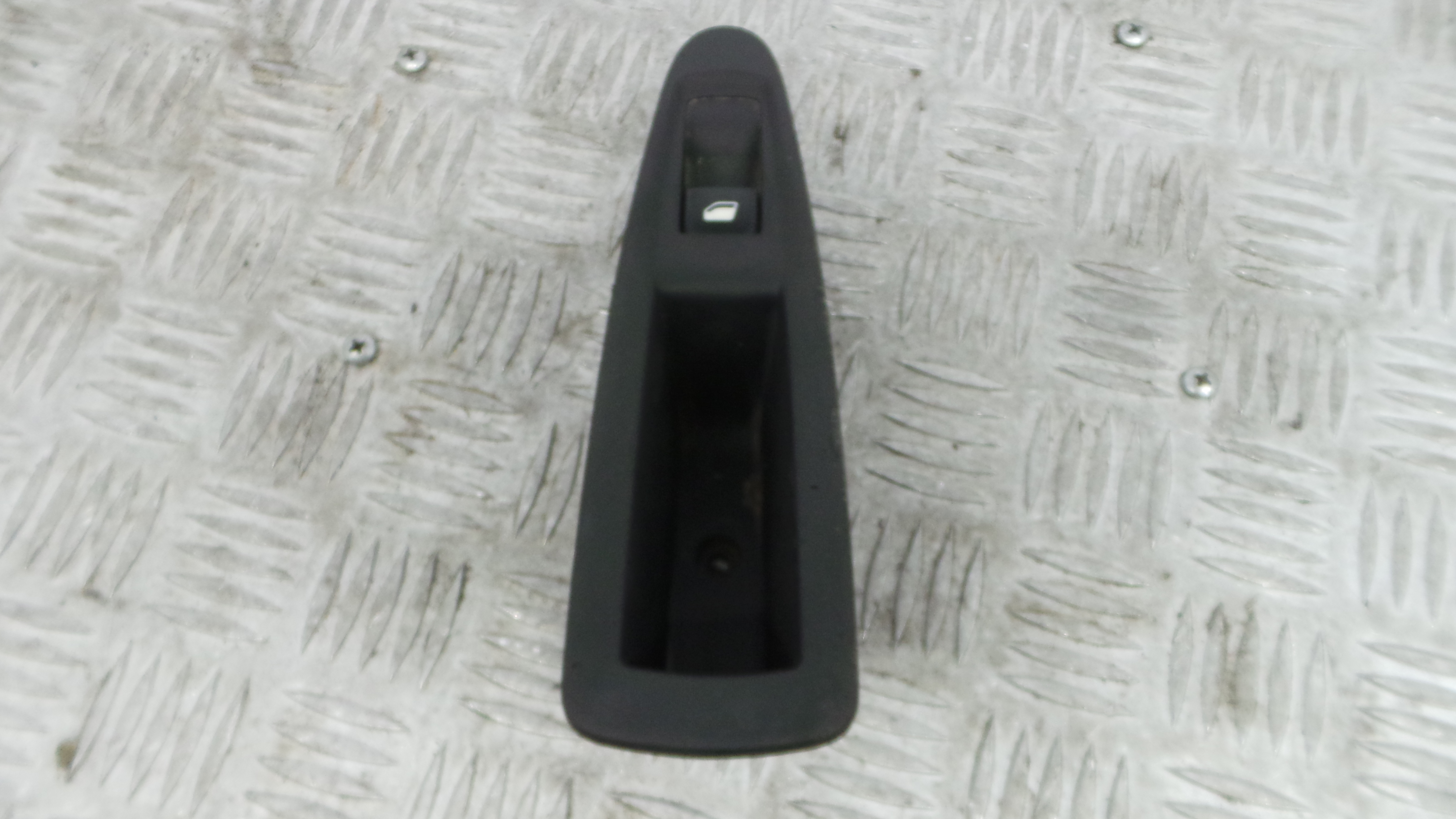 Interruptor / Comando Elevador Vidro Trás Esq 9650912777 - CITROËN C4 I (LC_)-36756798