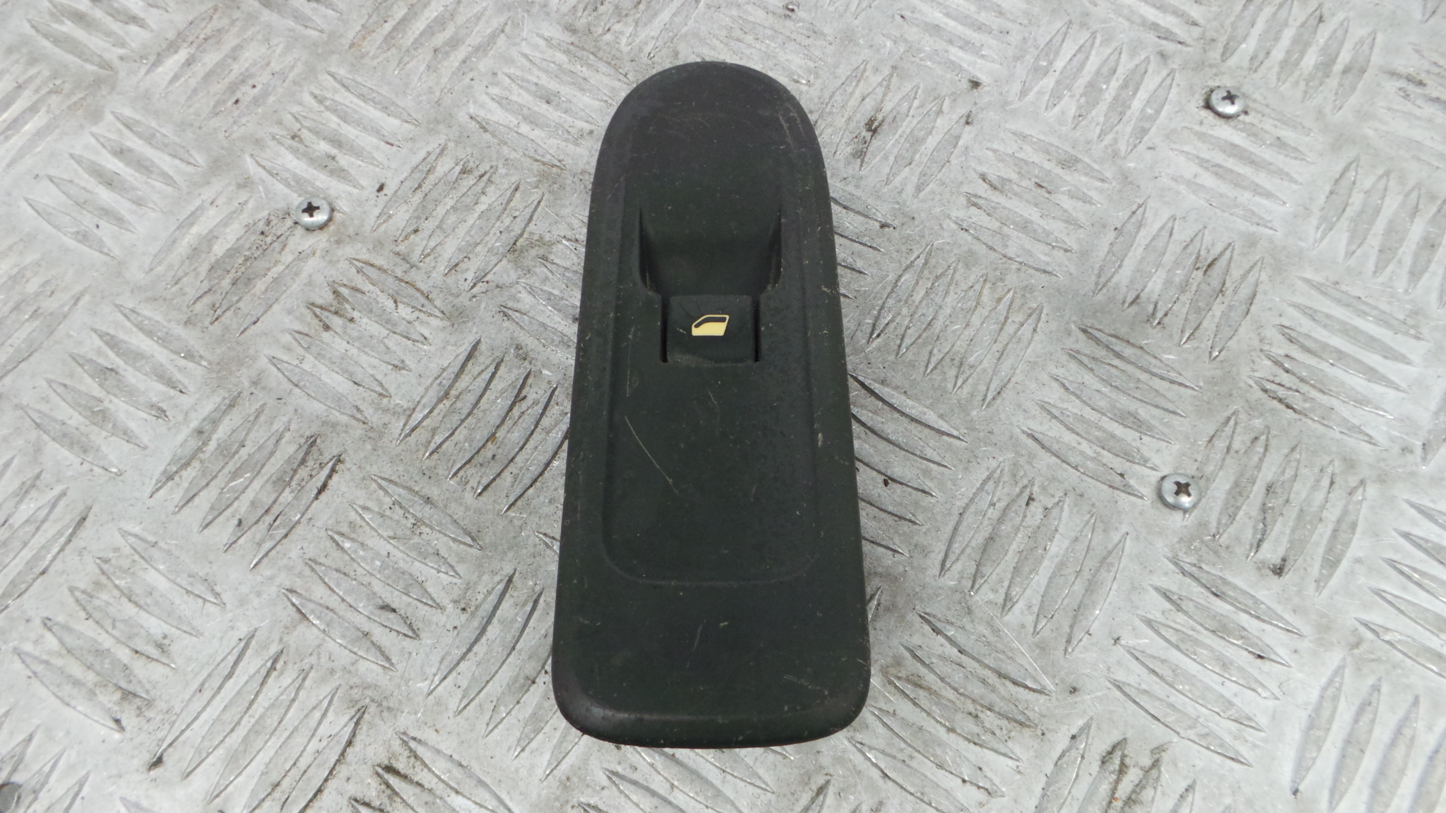 Interruptor / Comando Elevador Vidro Frente Dto  96565184XT - PEUGEOT 308 SW I (4E_, 4H_)-36756842