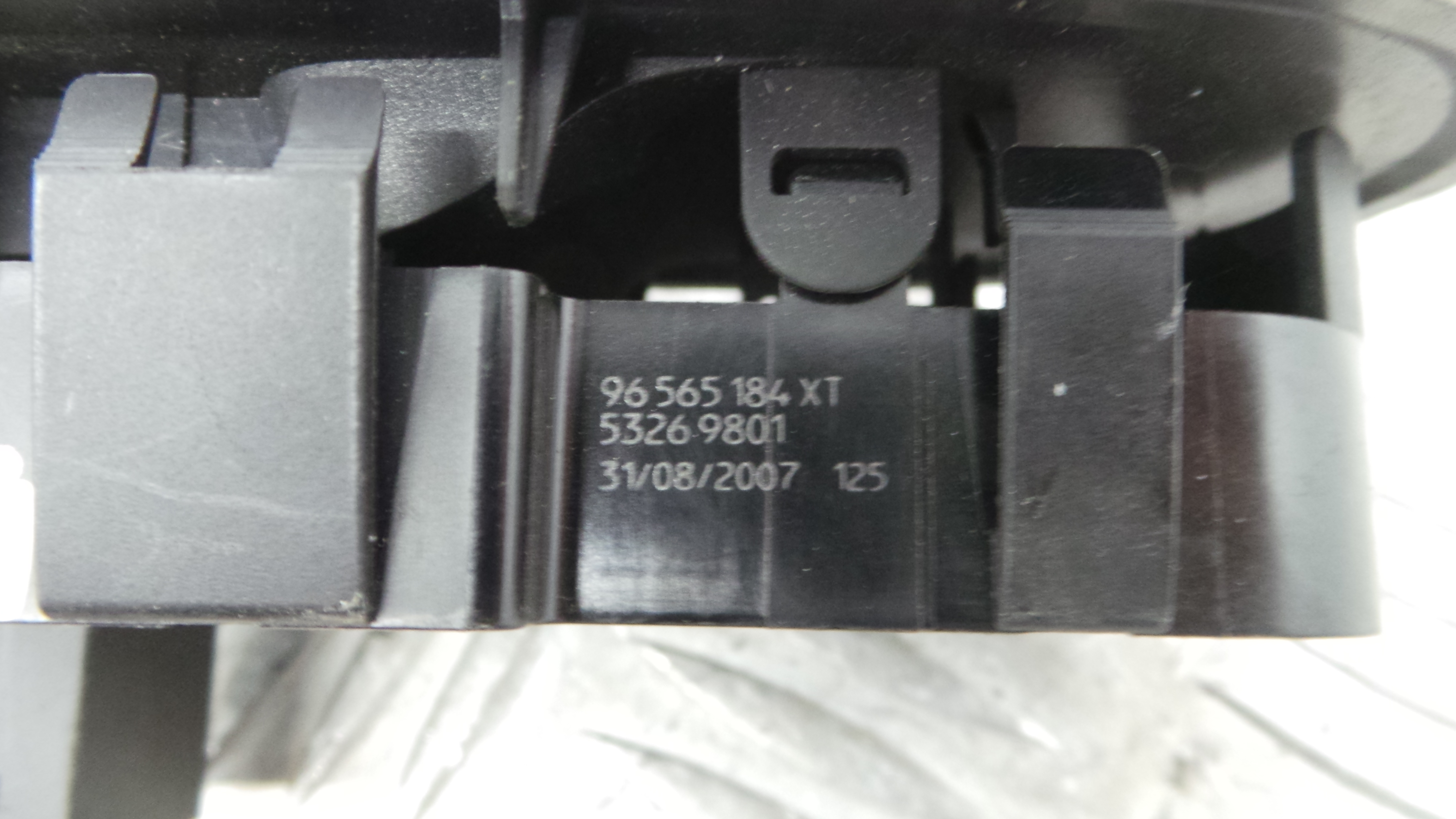 Interruptor / Comando Elevador Vidro Frente Dto  96565184XT - PEUGEOT 308 I (4A_, 4C_)-36756873