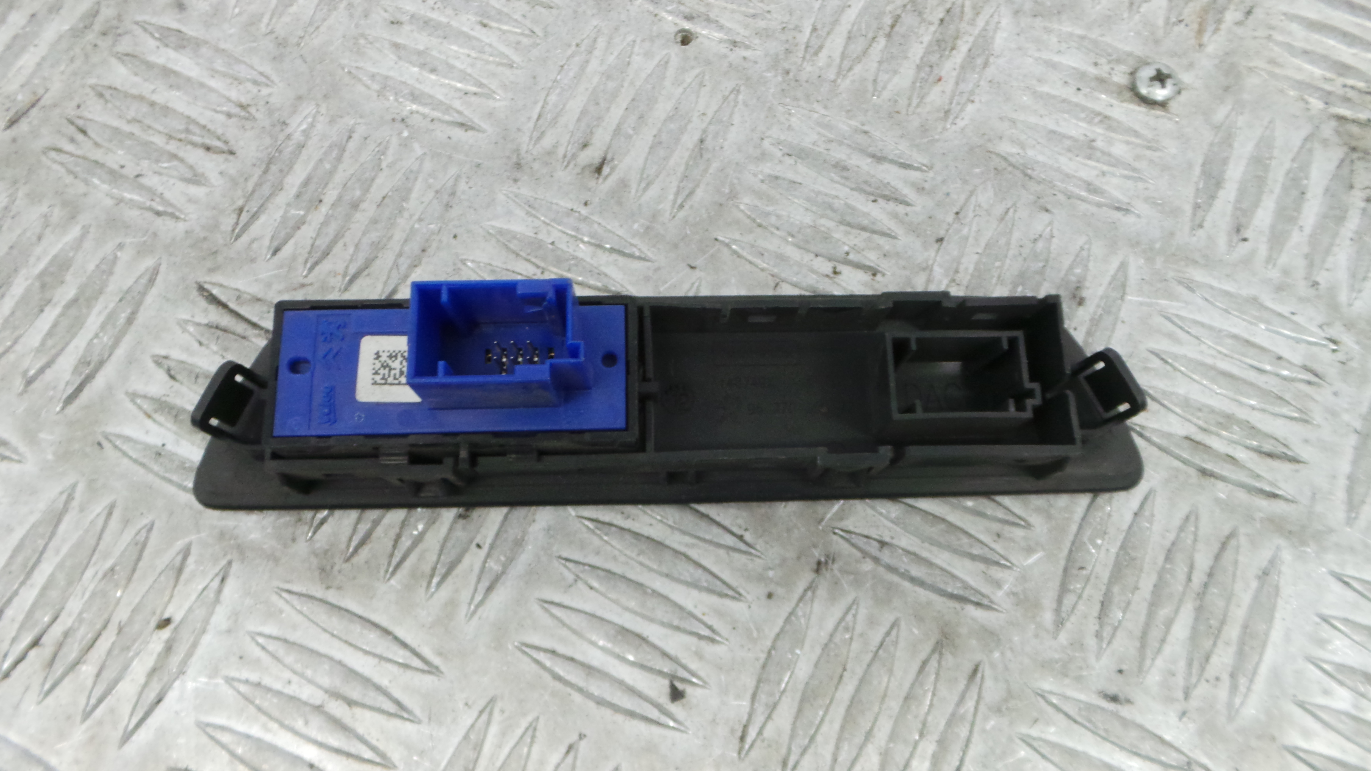 Comando Multifunções 9677059077 - PEUGEOT 208 I (CA_, CC_)-36757082