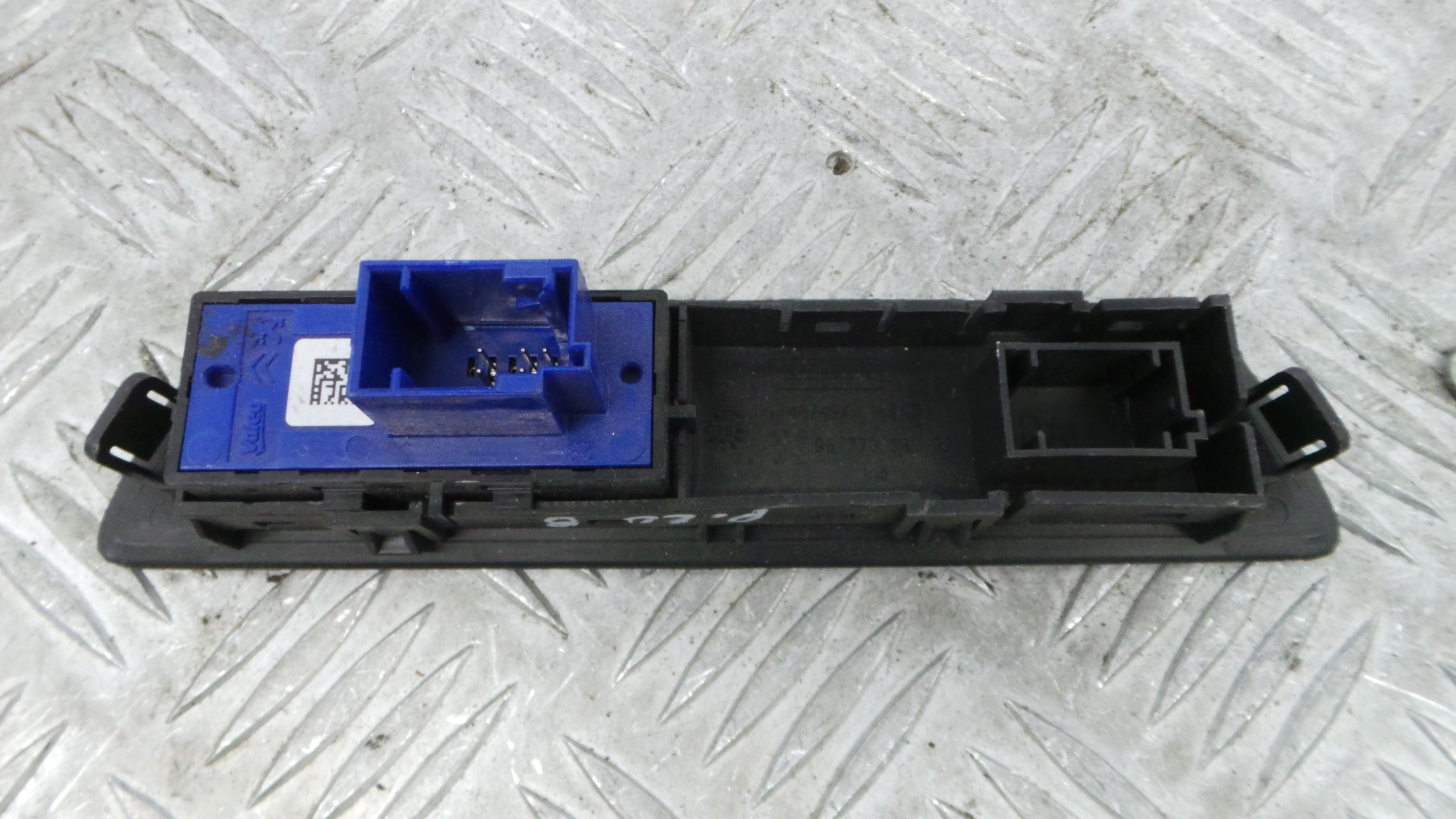 Comando Multifunções 9677059077 - PEUGEOT 208 I (CA_, CC_)-36757106