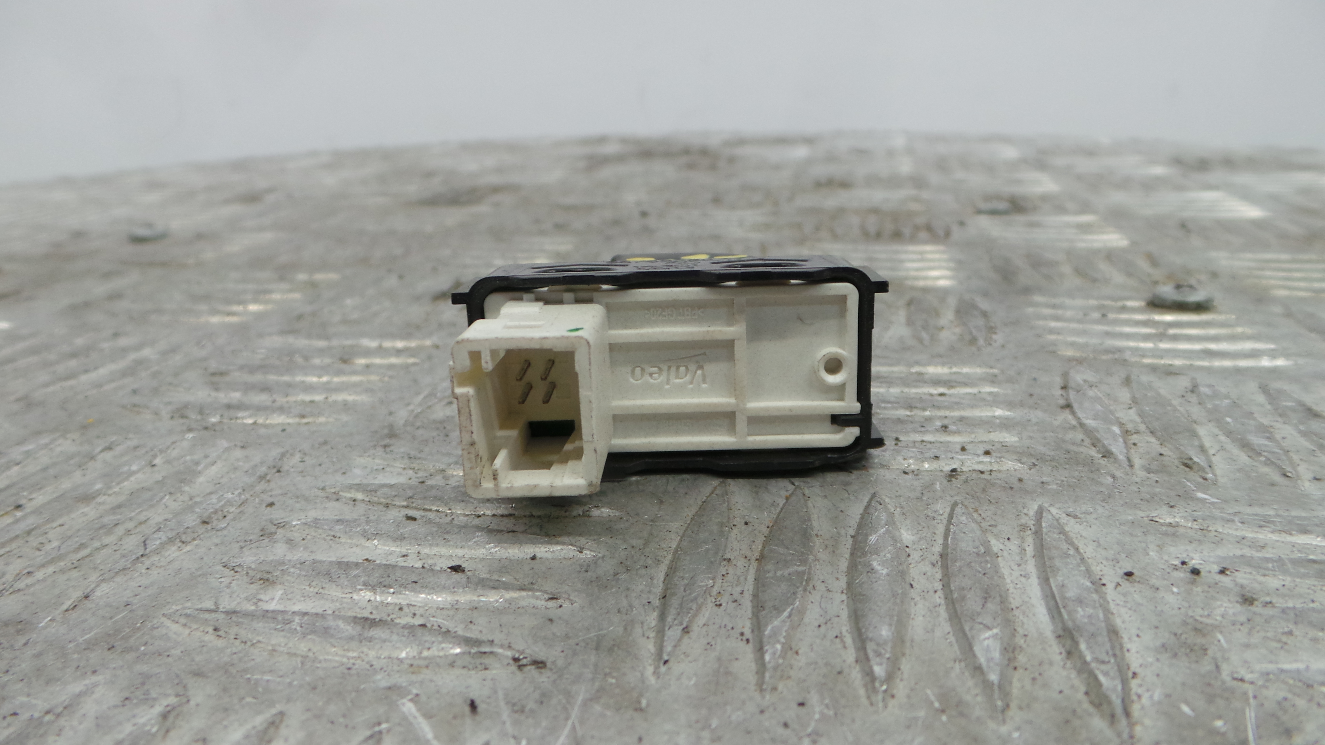 Interruptor / Comando Elevador Vidro Trás Dto 96762292ZD - PEUGEOT 308 II (LB_, LP_, LW_, LH_, L3_)-36757223