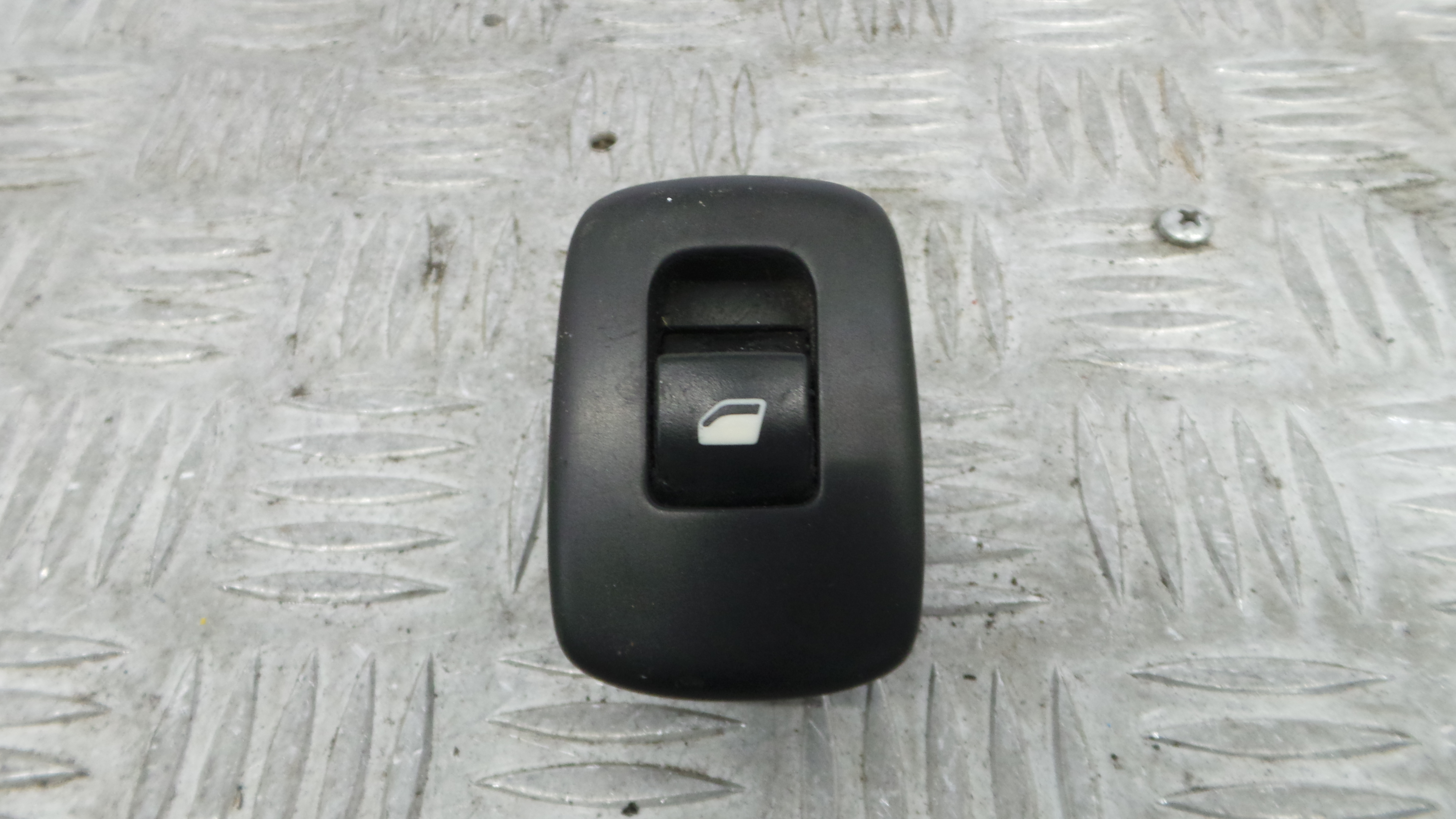 Interruptor / Comando Elevador Vidro Trás Esq 9654860977 - PEUGEOT 207 (WA_, WC_), 207/207+ (WA_, W-36758208