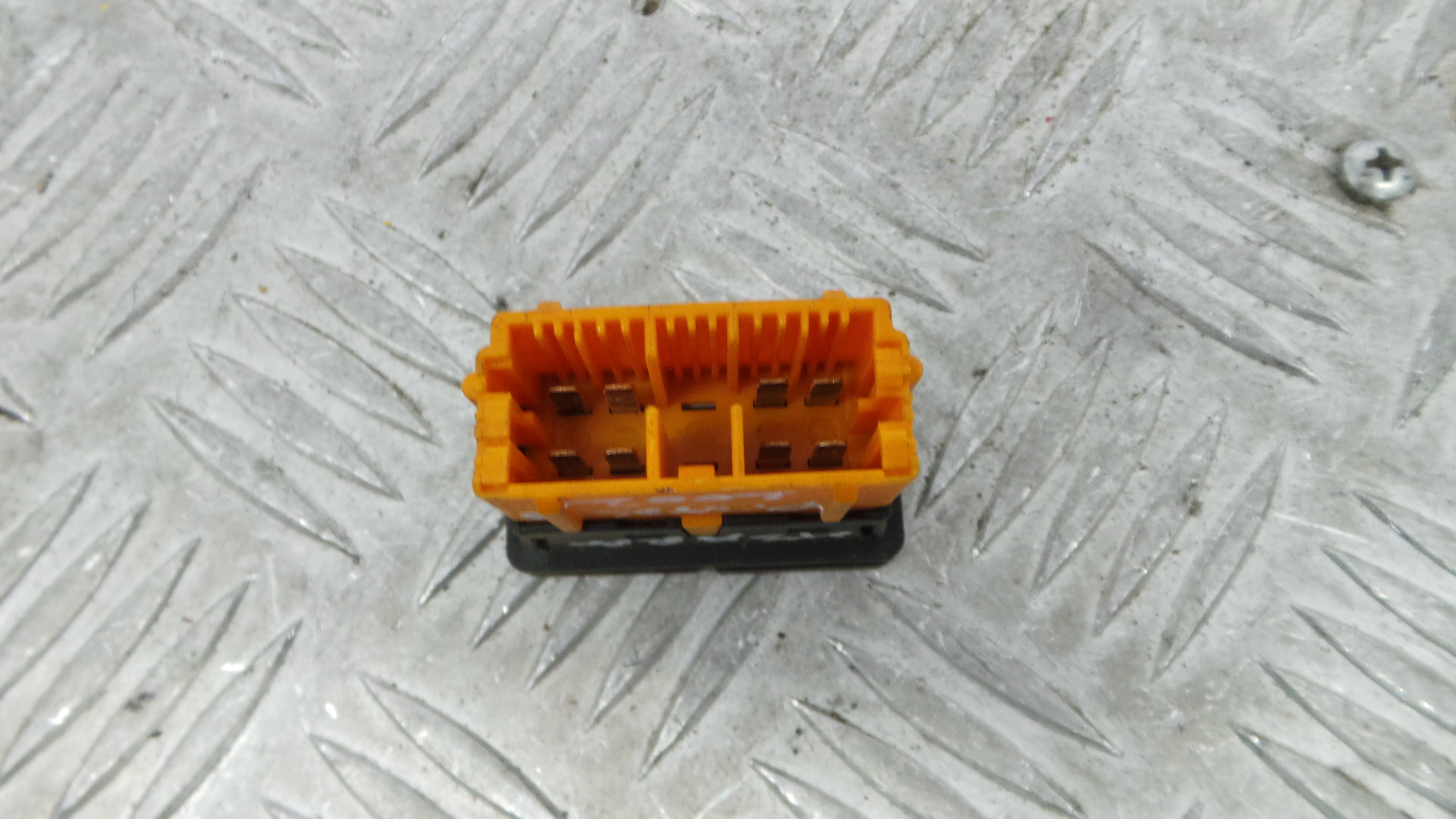 Interruptor / Comando Elevador Vidro Trás Dto 6554E1 - CITROËN XSARA PICASSO (N68)-36758249