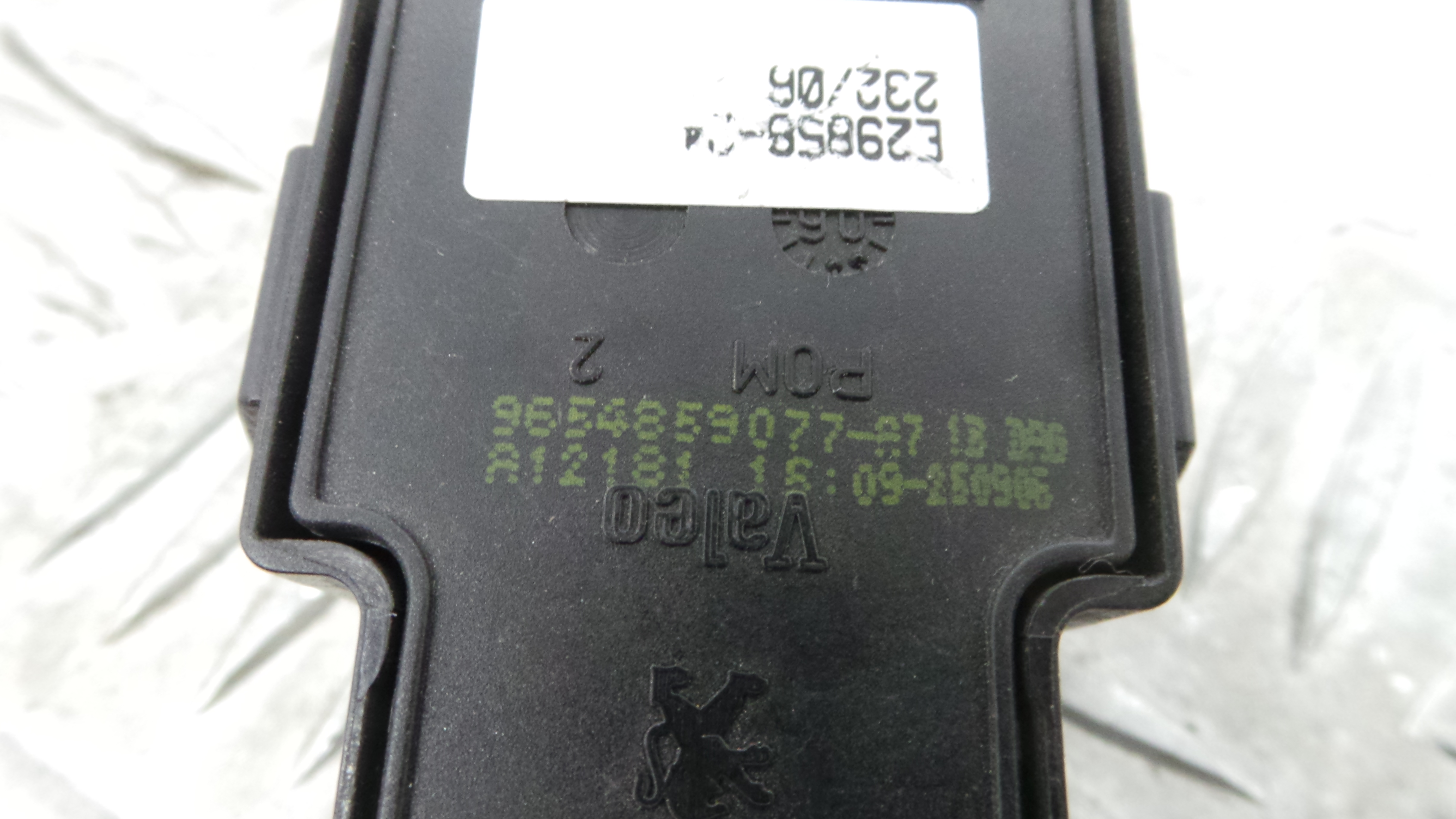 Interruptor / Comando Elevador Vidro Frente Esq  9654859077 - PEUGEOT 207 (WA_, WC_), 207/207+ (WA_,-36758422