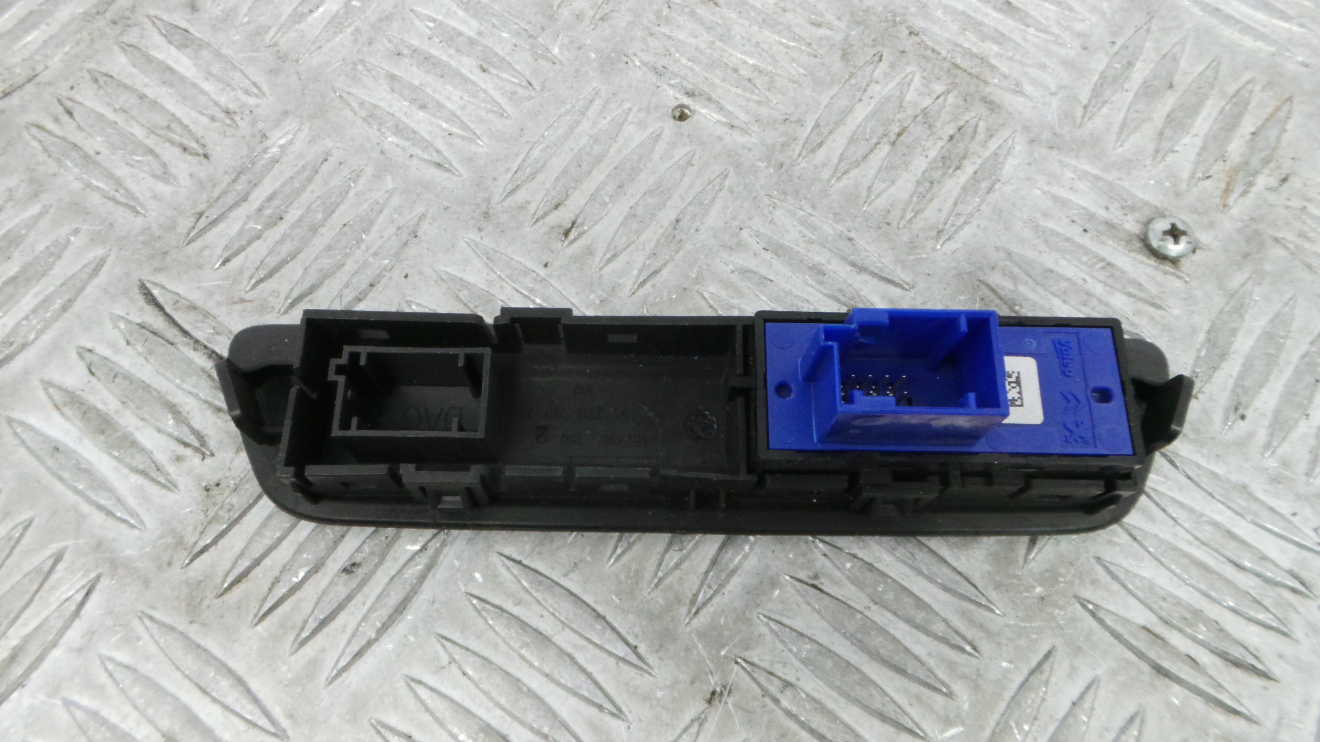 Comando Multifunções 9677059077 - PEUGEOT 208 I (CA_, CC_)-36758425