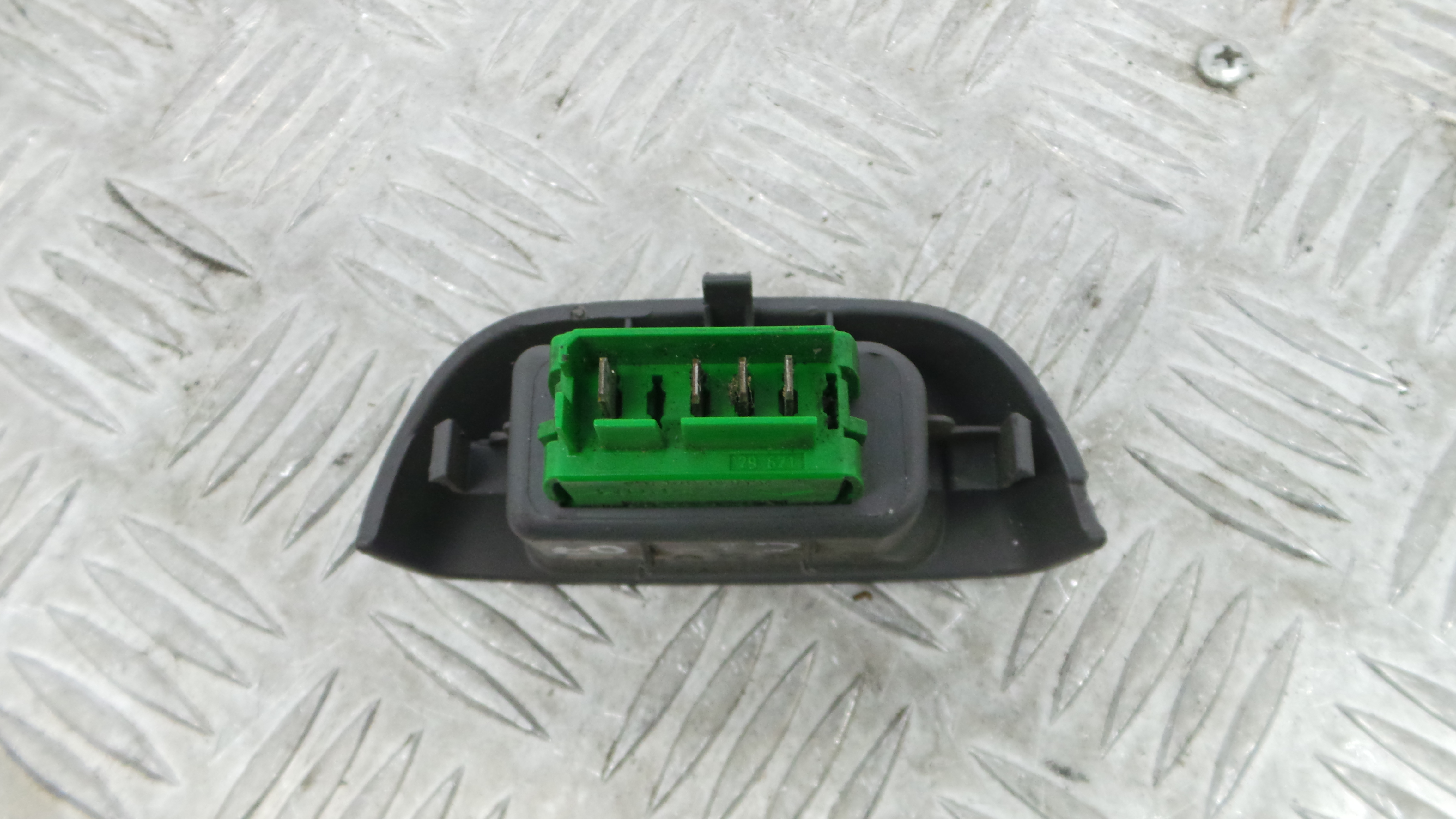 Interruptor / Comando Elevador Vidro Frente Esq  74232-0H010 - CITROËN C1 (PM_, PN_)-36758446