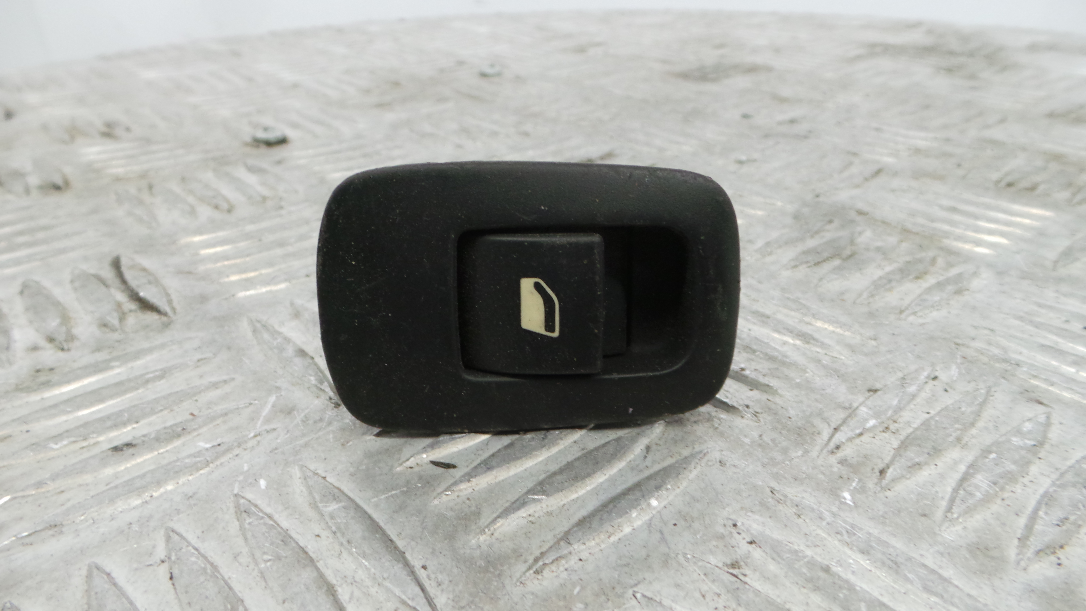Interruptor / Comando Elevador Vidro Trás Dto 96639378ZD - CITROËN C4 PICASSO I Veículo multiuso -36758458