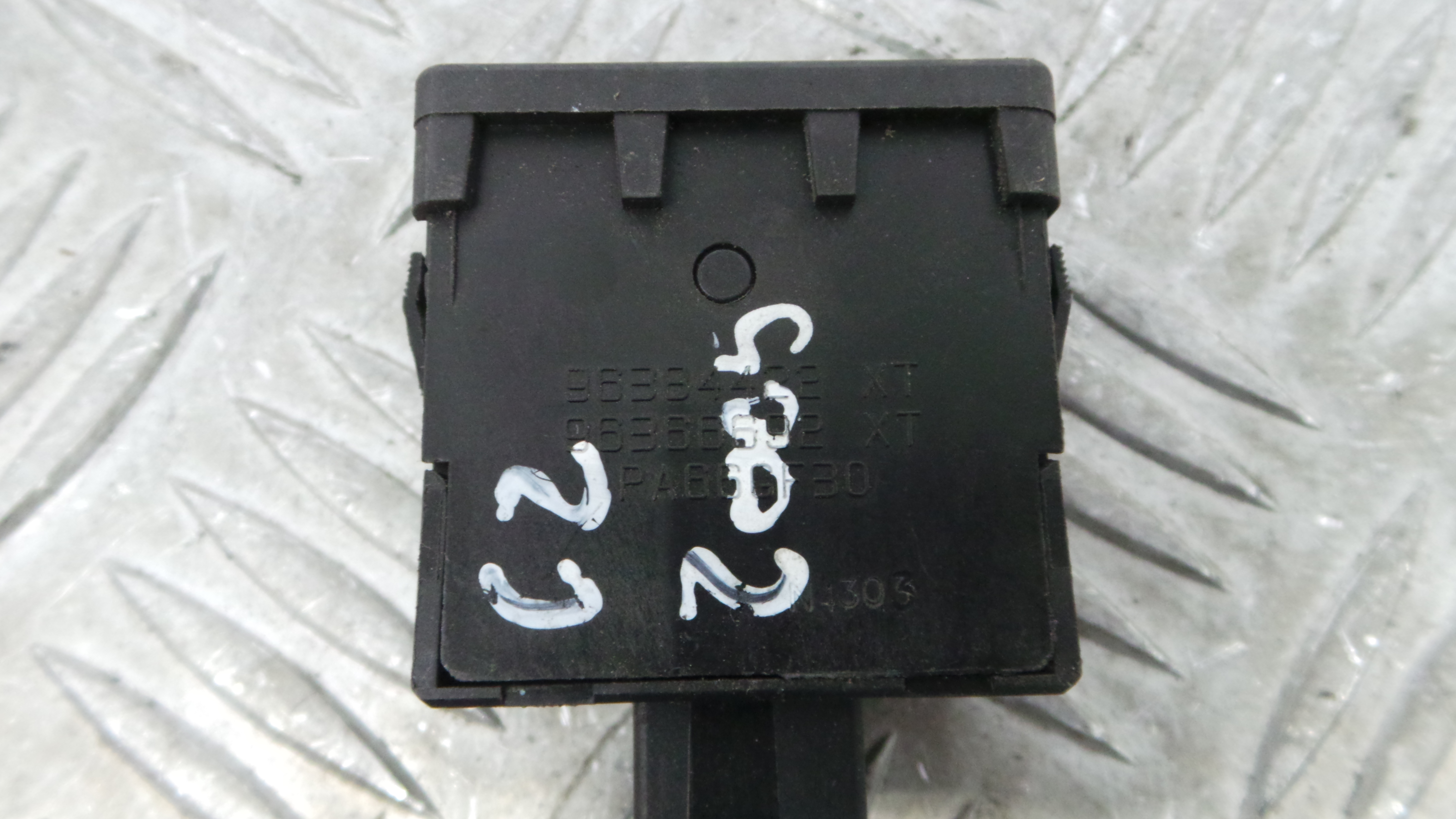 Comando de Regulação dos Faróis  96334422XT - CITROËN C2 (JM_)-36758623