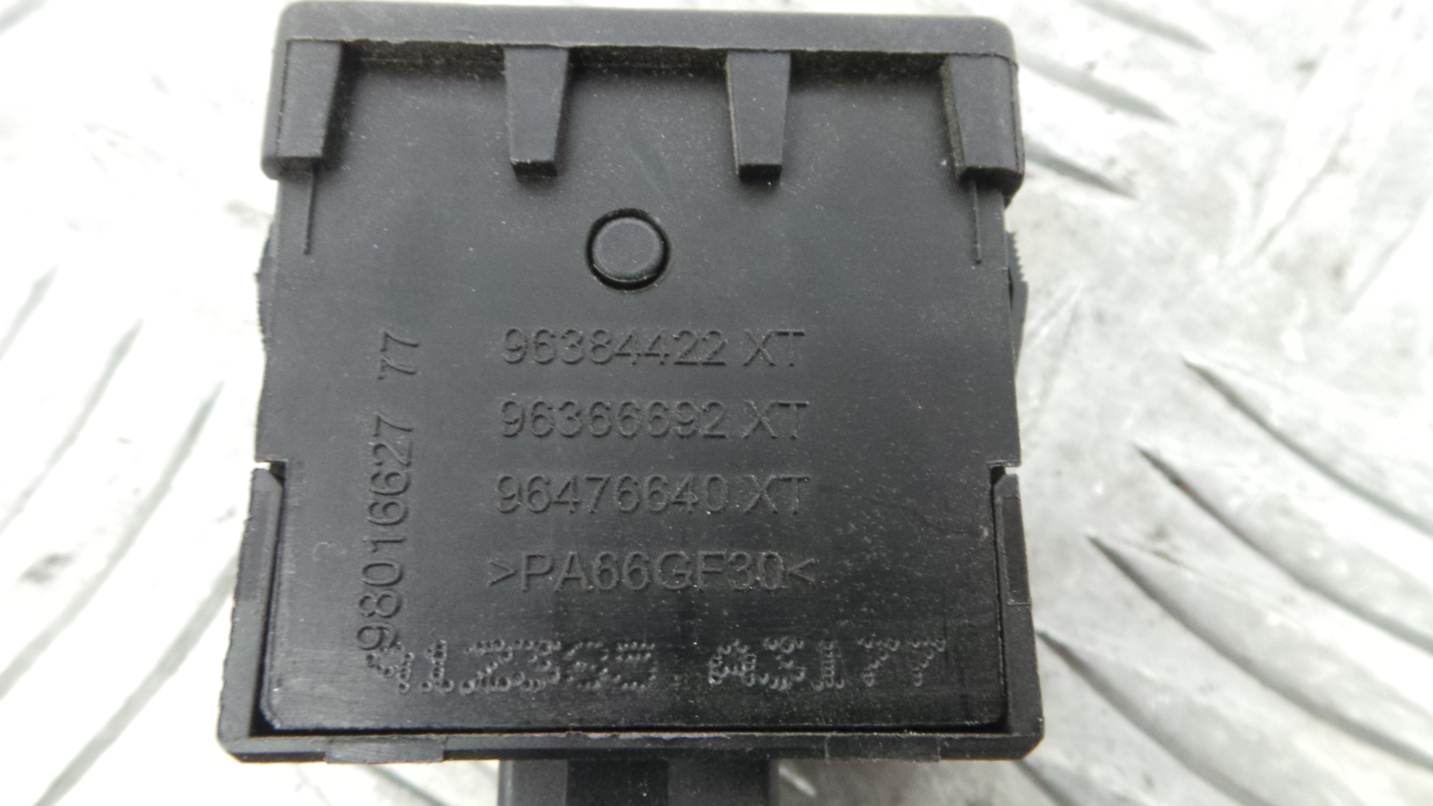 Comando de Regulação dos Faróis 96384422XT - PEUGEOT 208 I (CA_, CC_)-36758768