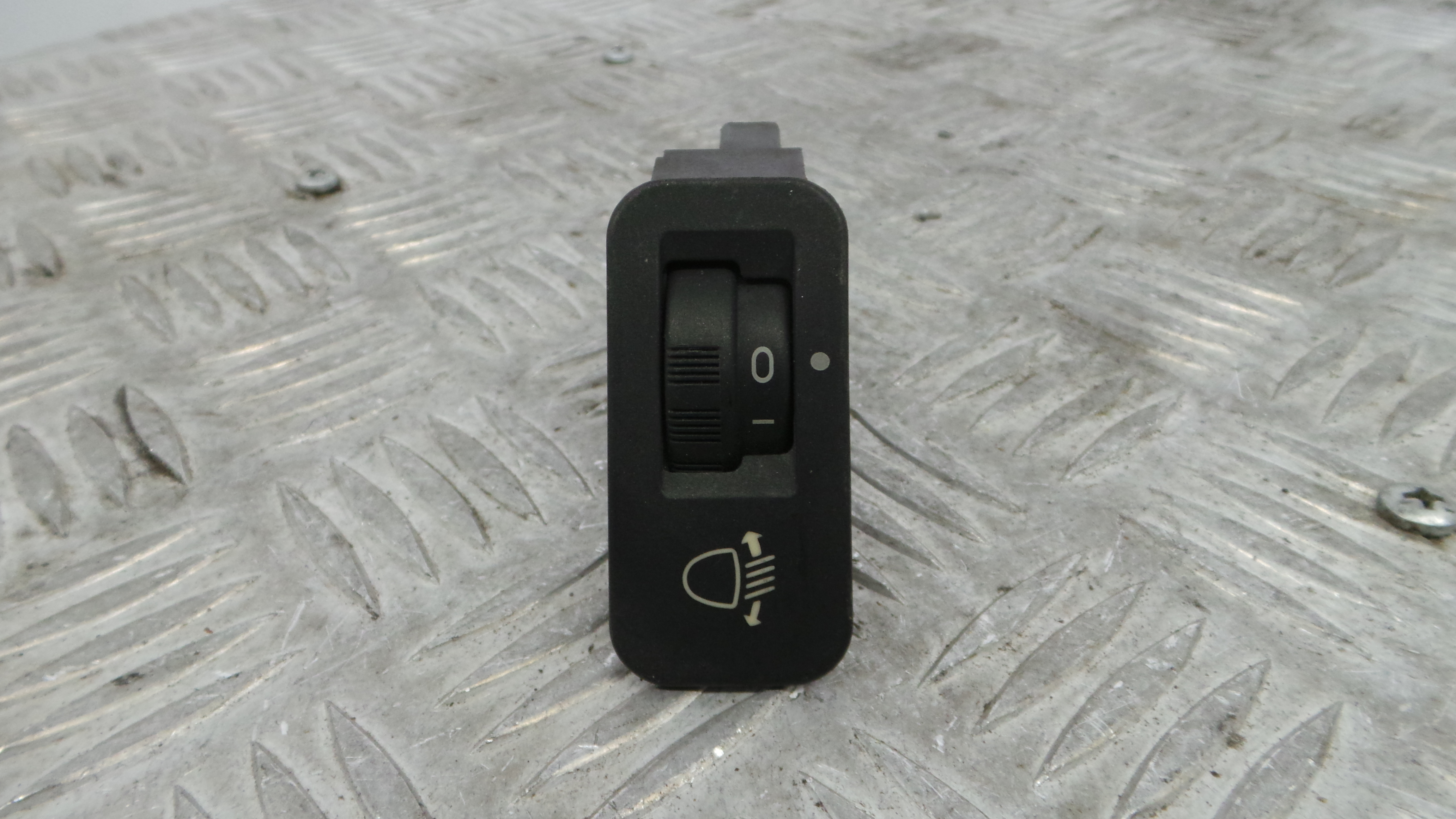 Comando de Regulação dos Faróis  19256994 - PEUGEOT 206 Hatchback (2A/C)-36758933