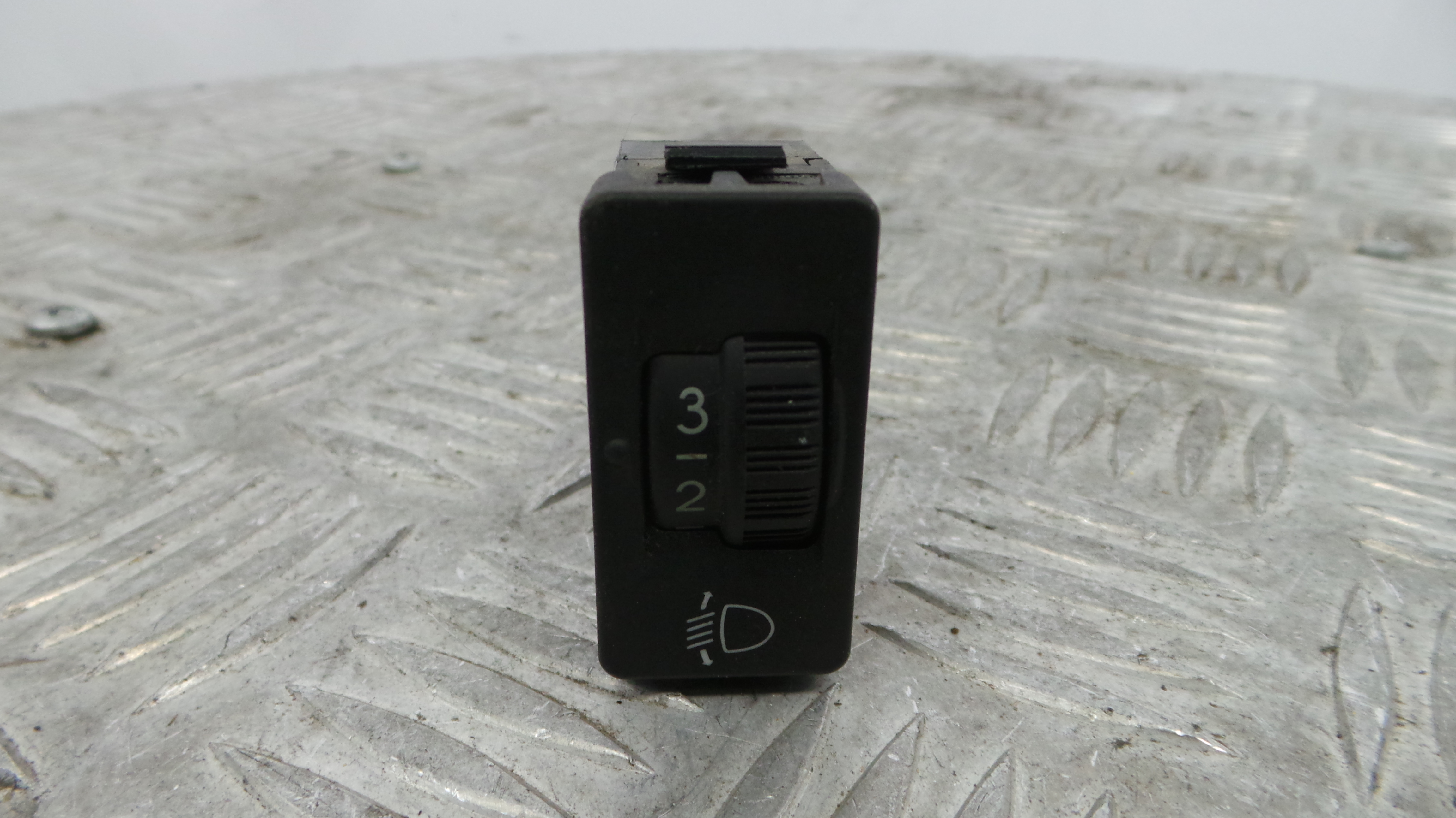 Comando de Regulação dos Faróis  96384422XT - PEUGEOT 208 I (CA_, CC_)-36758944