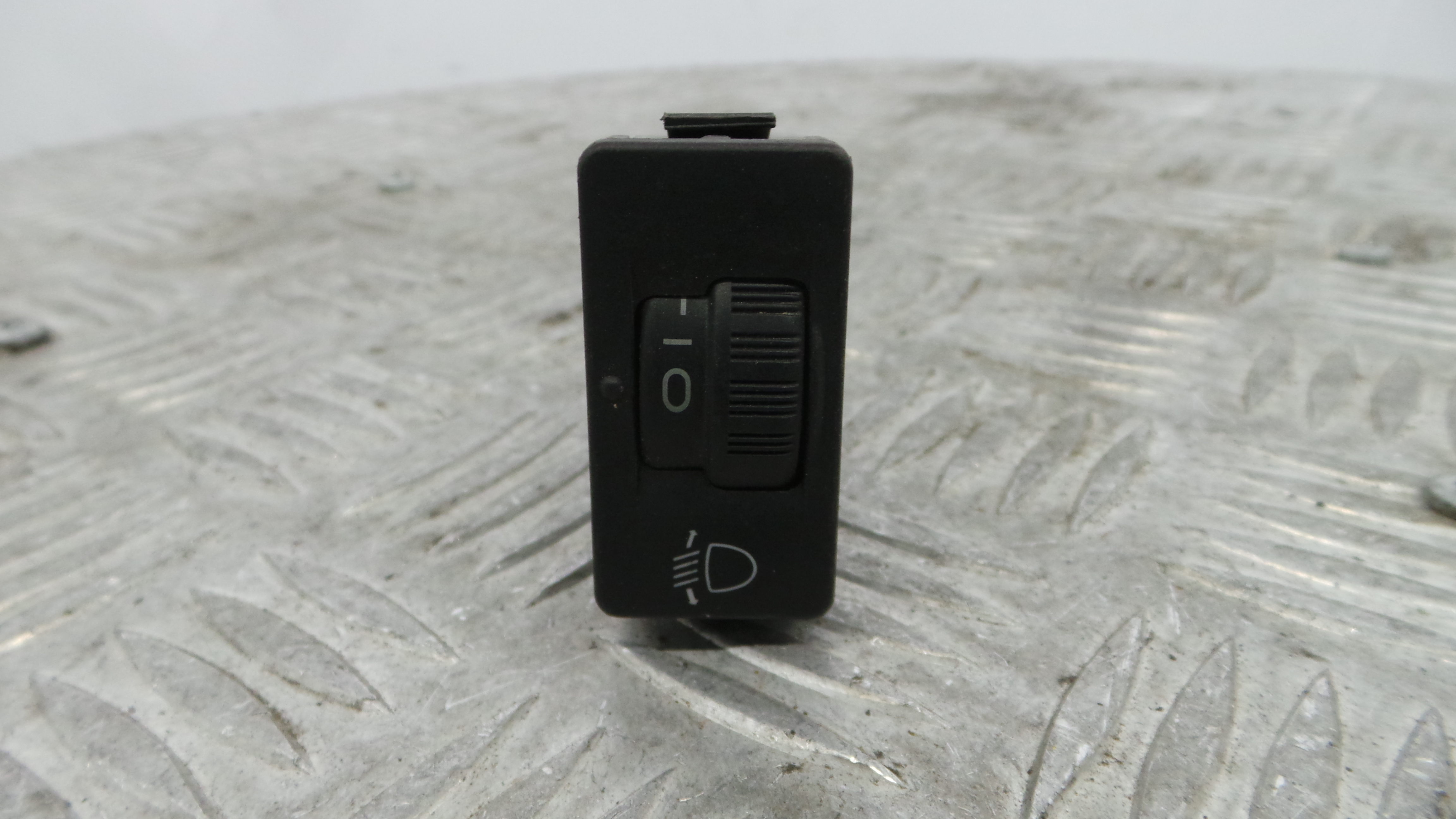 Comando de Regulação dos Faróis  96384422XT - PEUGEOT 208 I (CA_, CC_)-36758953