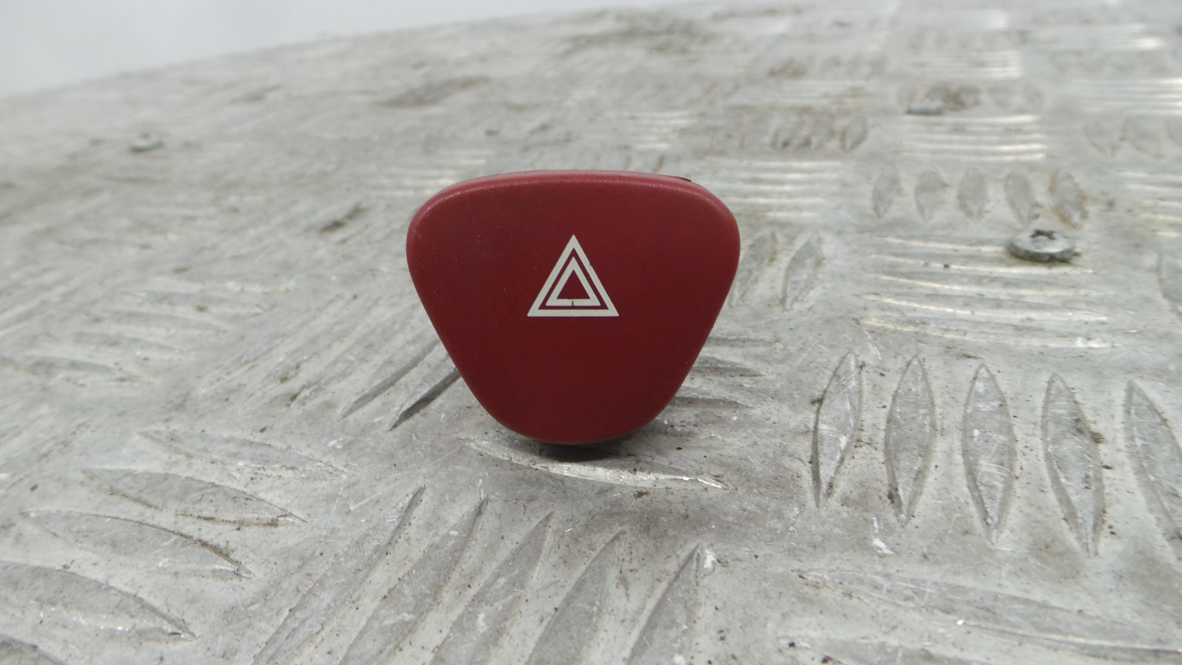 warning 4 piscas 96405776KR - CITROËN C2 (JM_)-36762722