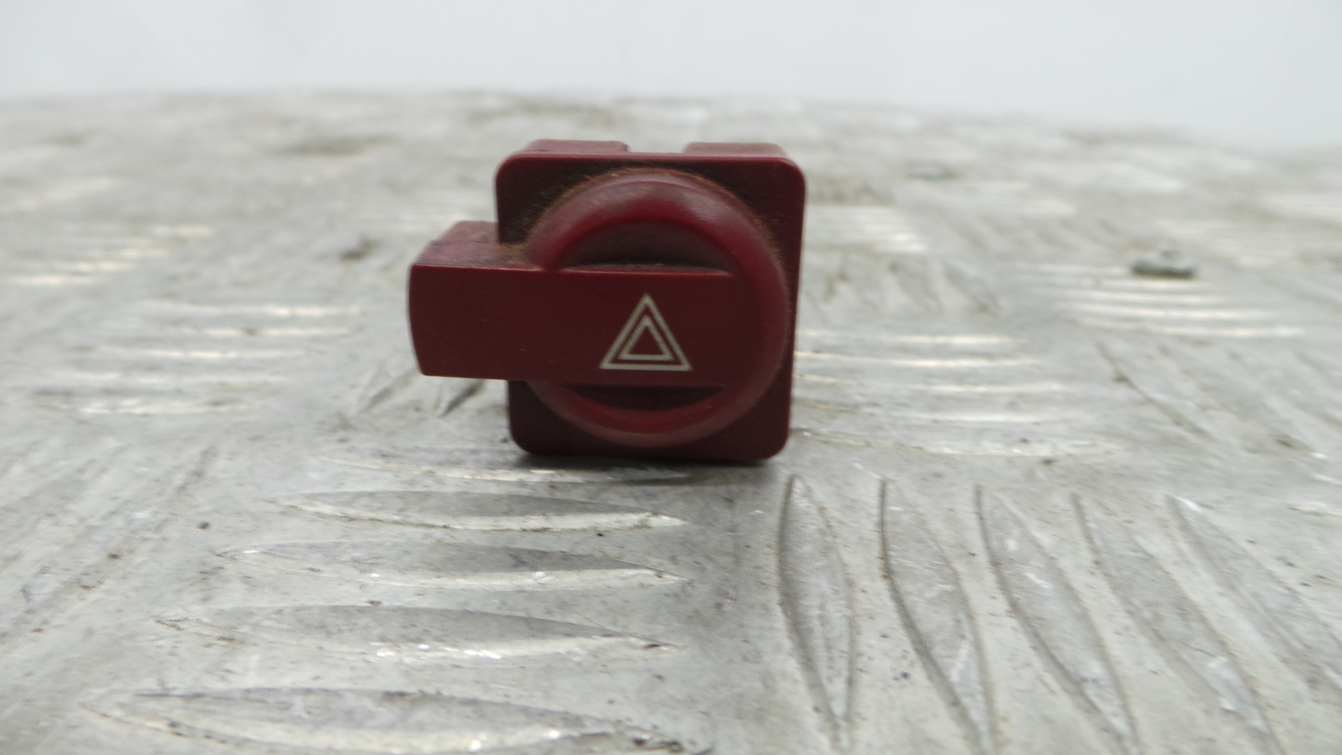 warning 4 piscas 96480877KR - CITROËN C4 I (LC_)-36762742