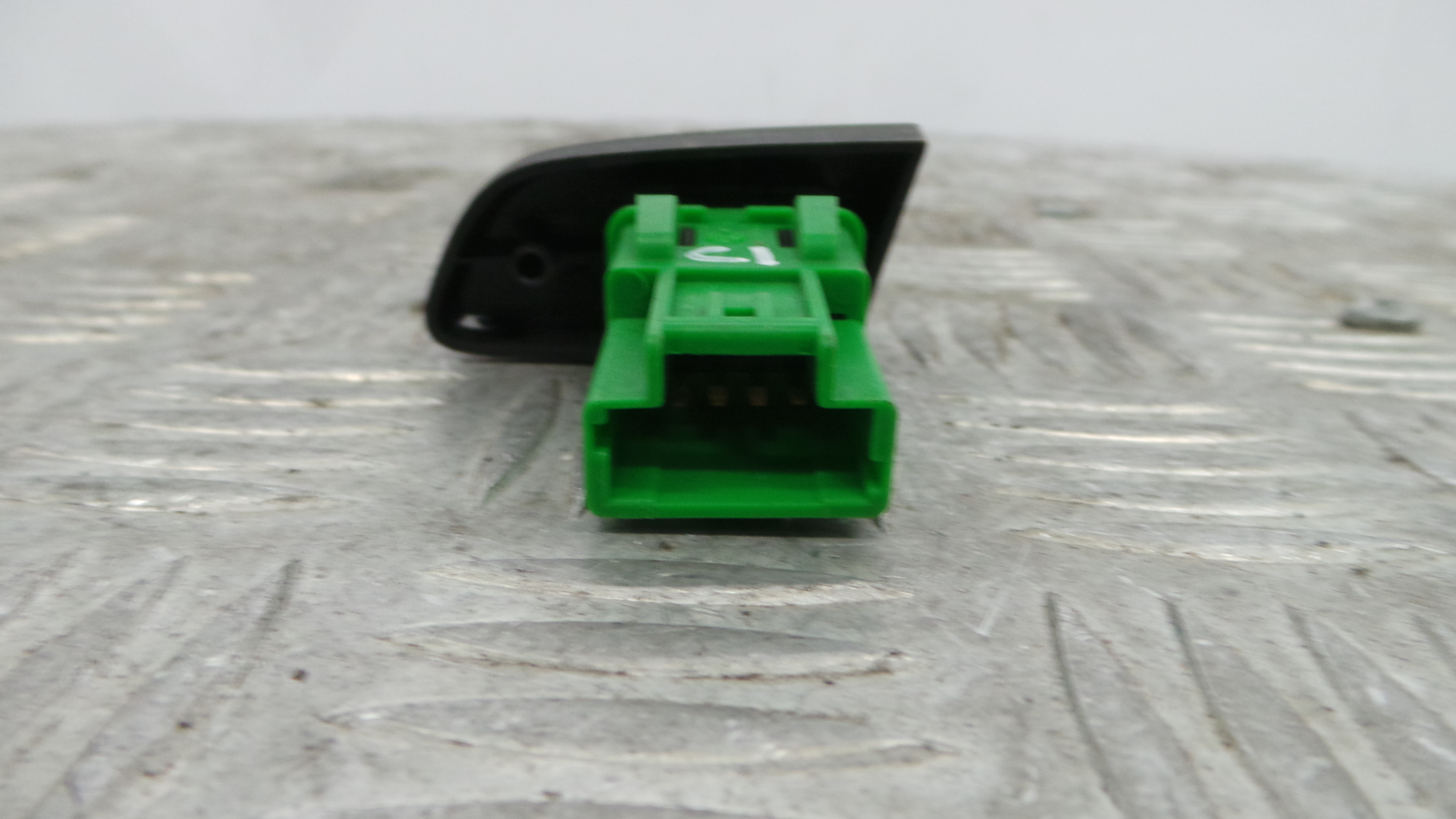 Comutador Interruptor Desembaciador Vidro 654612 - CITROËN C1 (PM_, PN_)-36762750