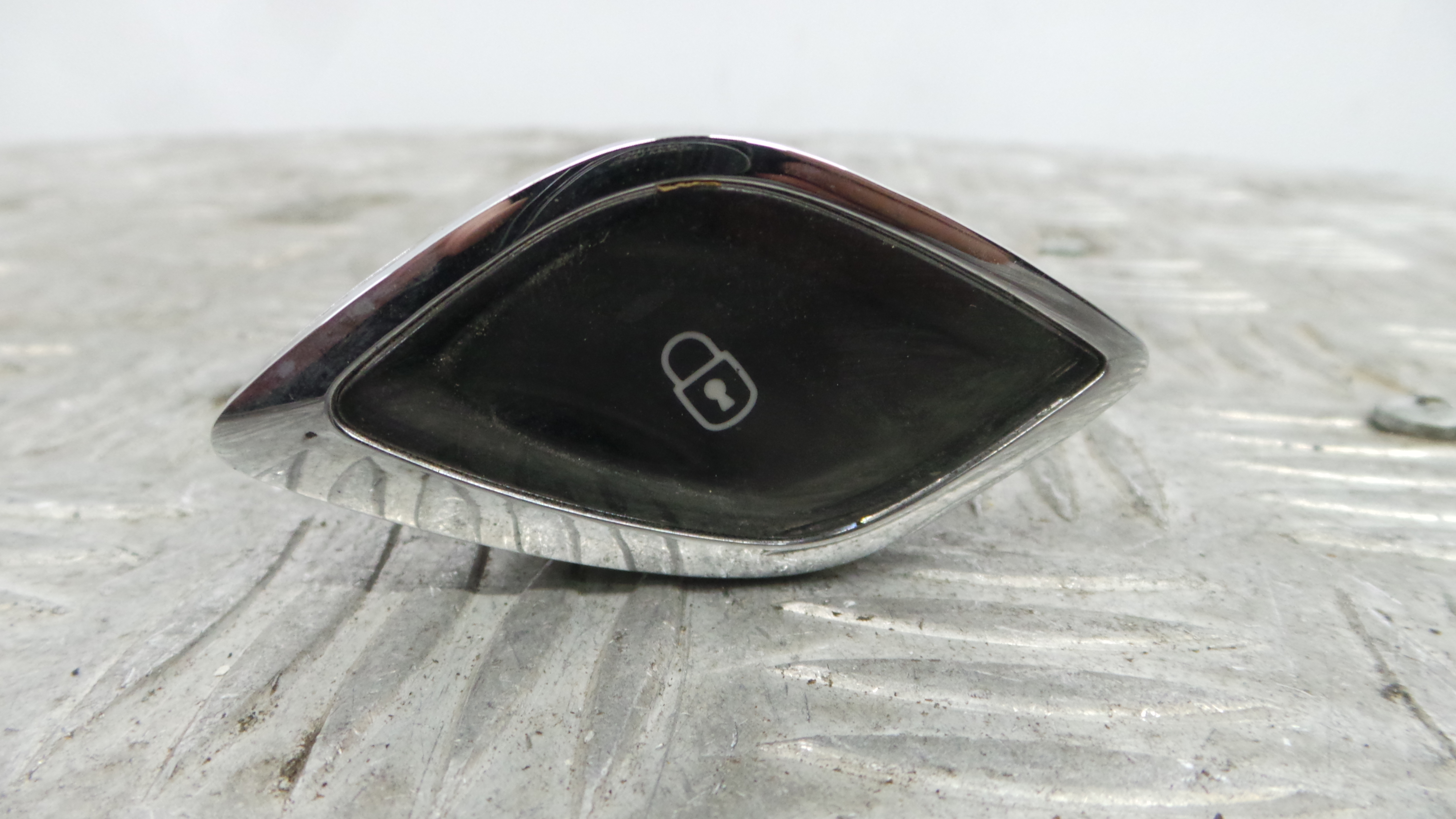 Botão de Bloqueio da Porta  96656596XU - CITROËN C3 II (SC_)-36762771