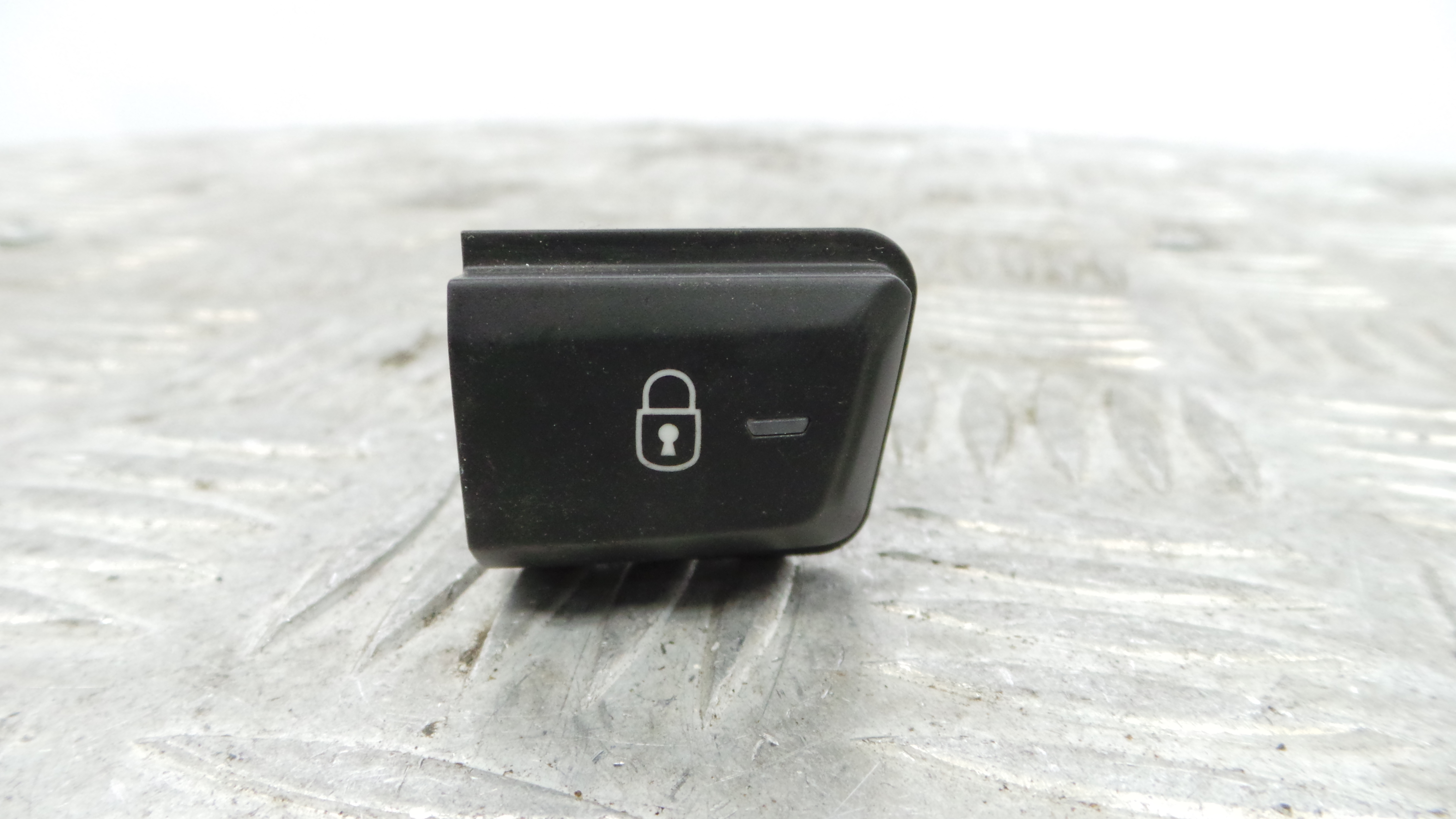 Botão de Bloqueio da Porta  96750883ZD - PEUGEOT 208 I (CA_, CC_)-36762786