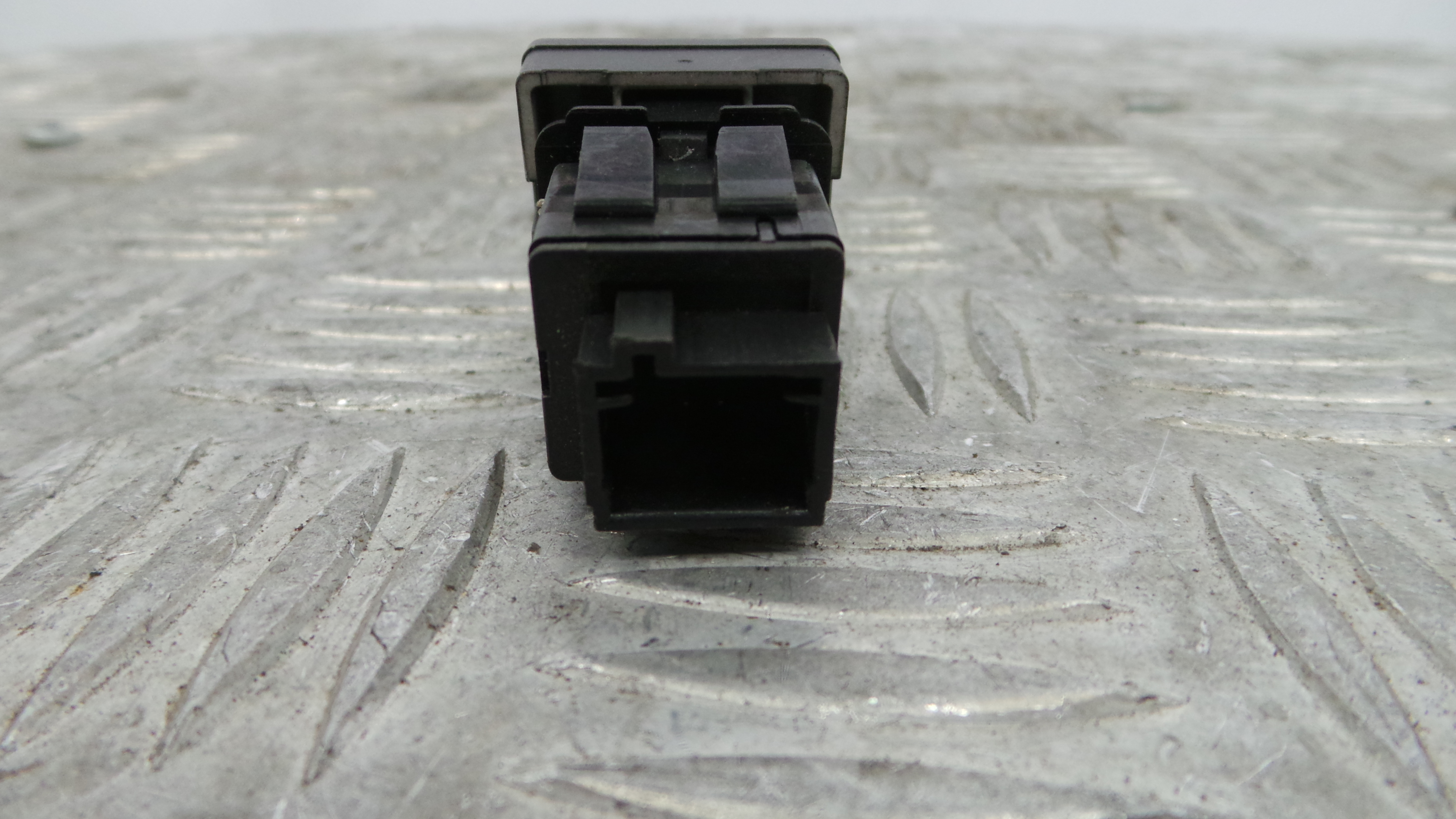 Interruptor / Comando Sensores Estacionamento 96476639XT - CITROËN C4 I (LC_)-36762979