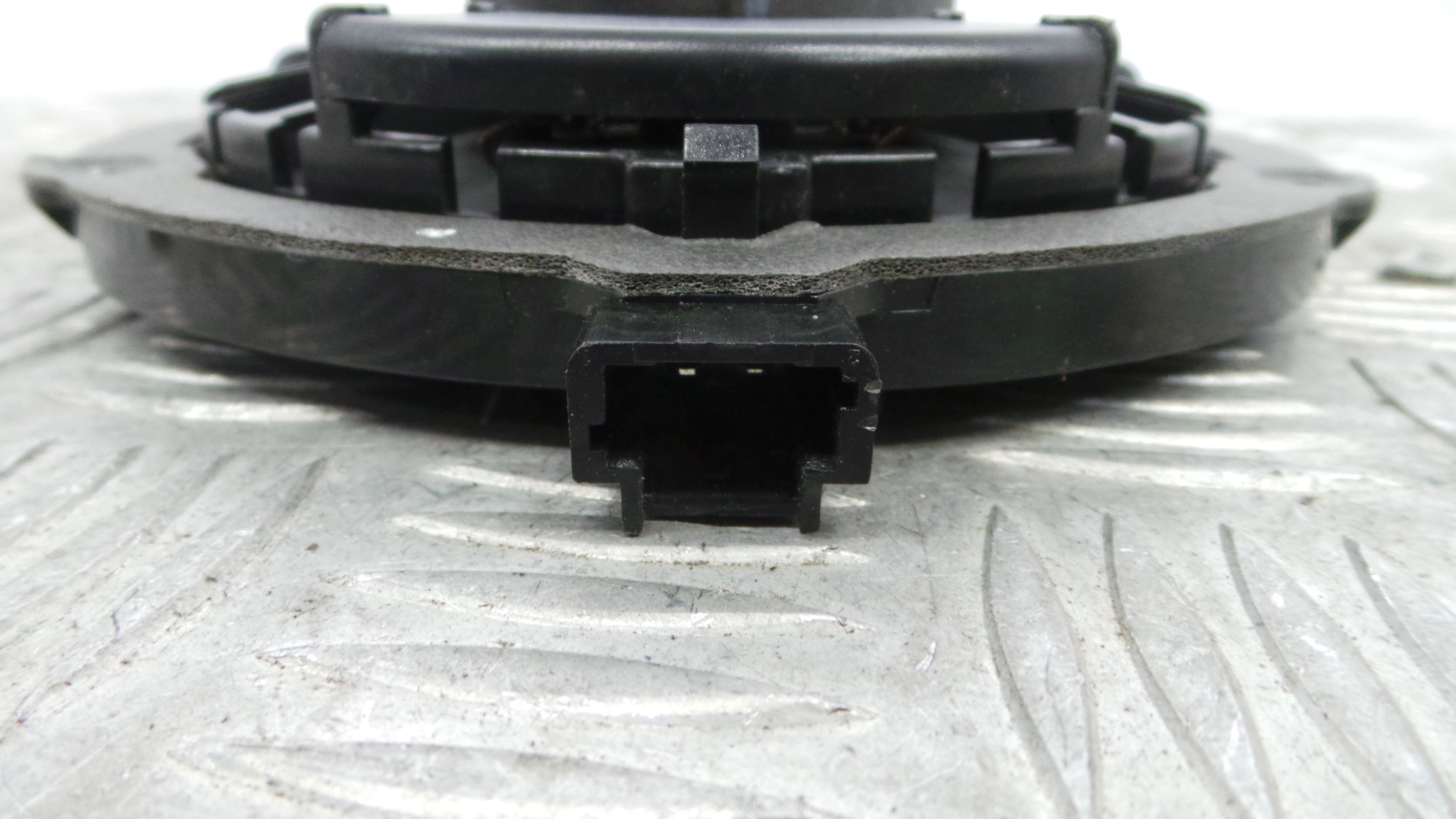 Colunas de Som  9803506480 - CITROËN C4 PICASSO I Veículo multiuso (UD_)-36765909