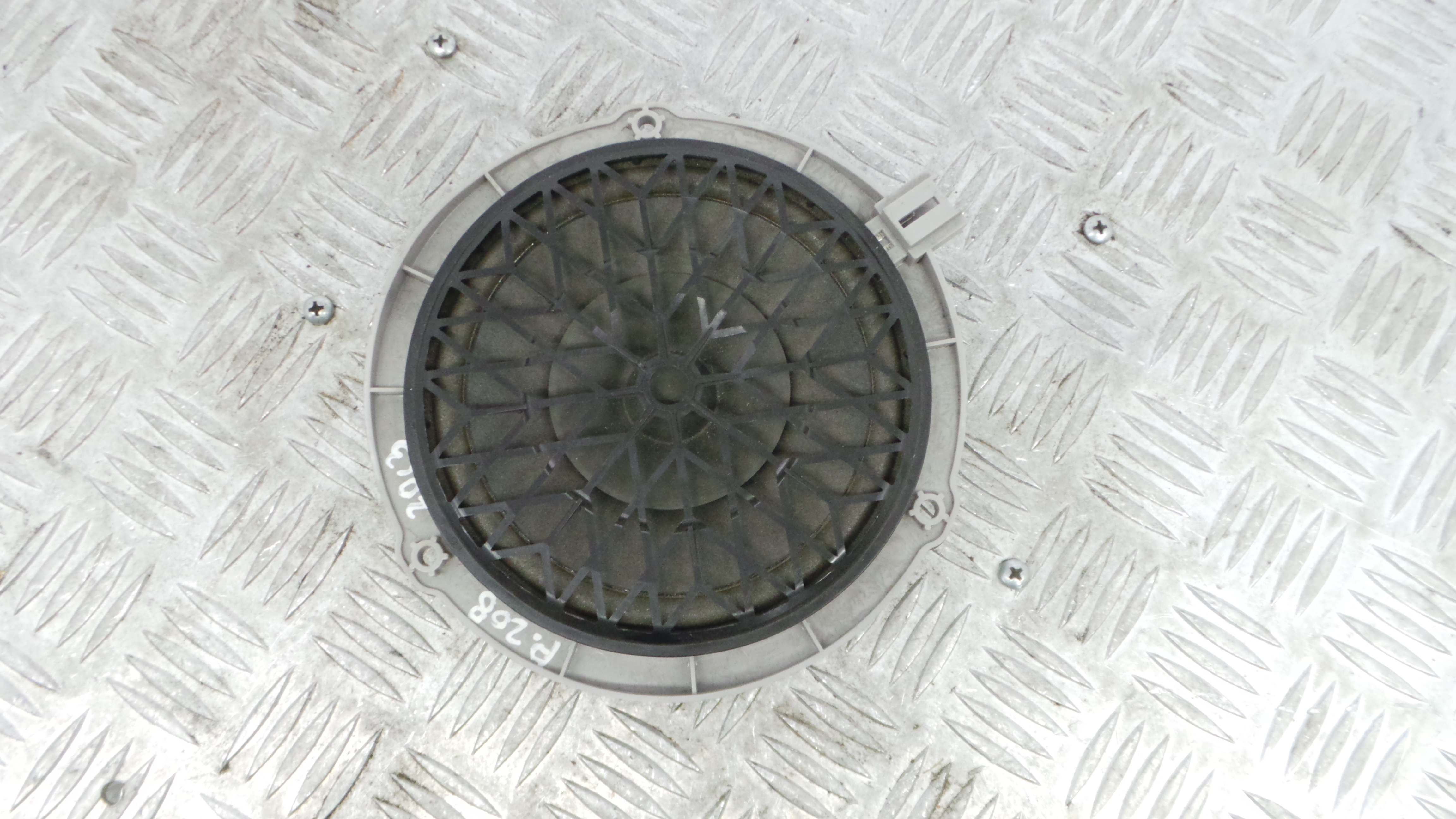 Colunas de Som 9665231980 - PEUGEOT 208 I (CA_, CC_)-36765966 Colunas de Som 9665231980 - PEUGEOT 208 I (CA_, CC_)-36765966