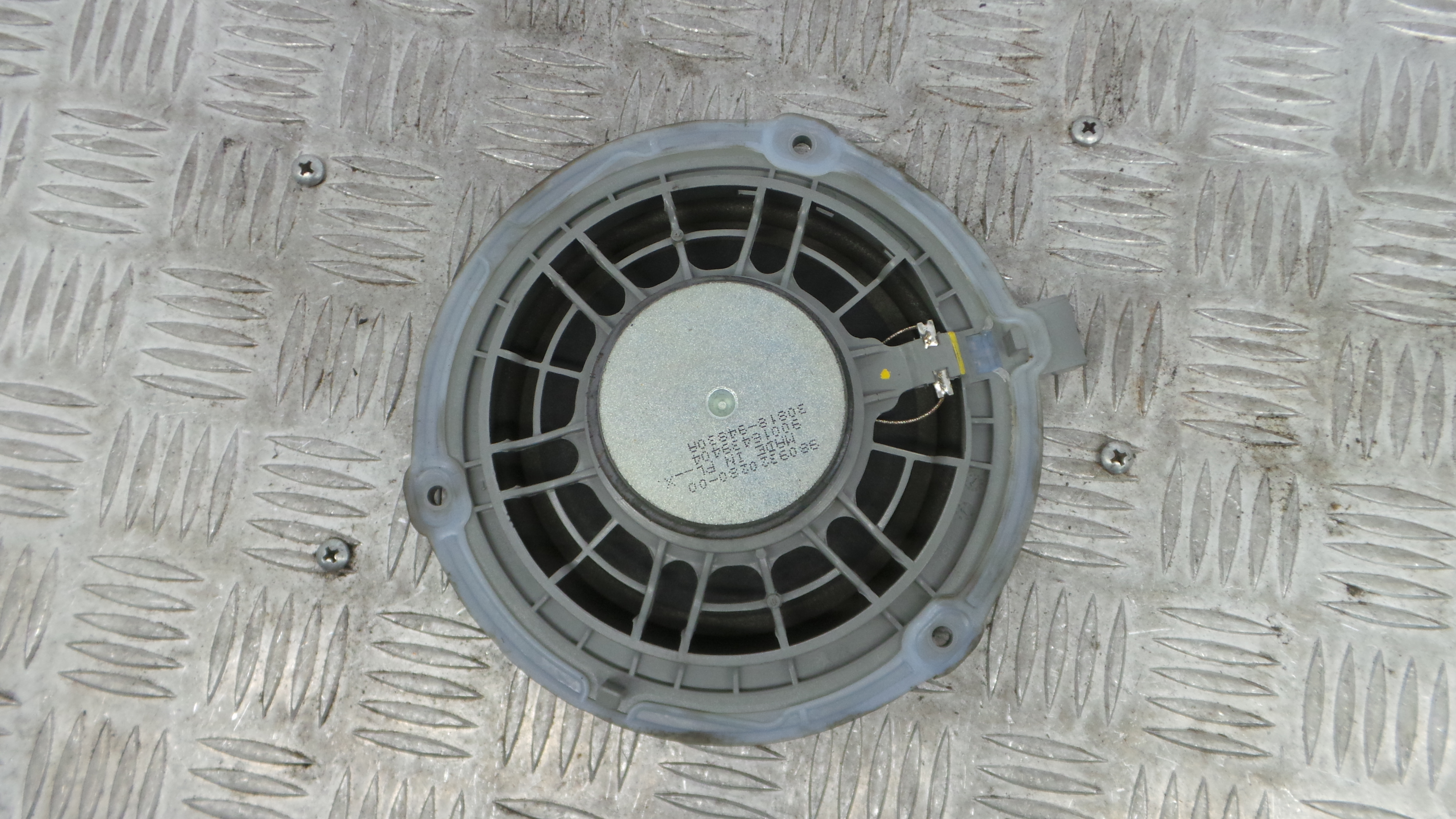 Colunas de Som  9809320280 - PEUGEOT 208 I (CA_, CC_)-36766132