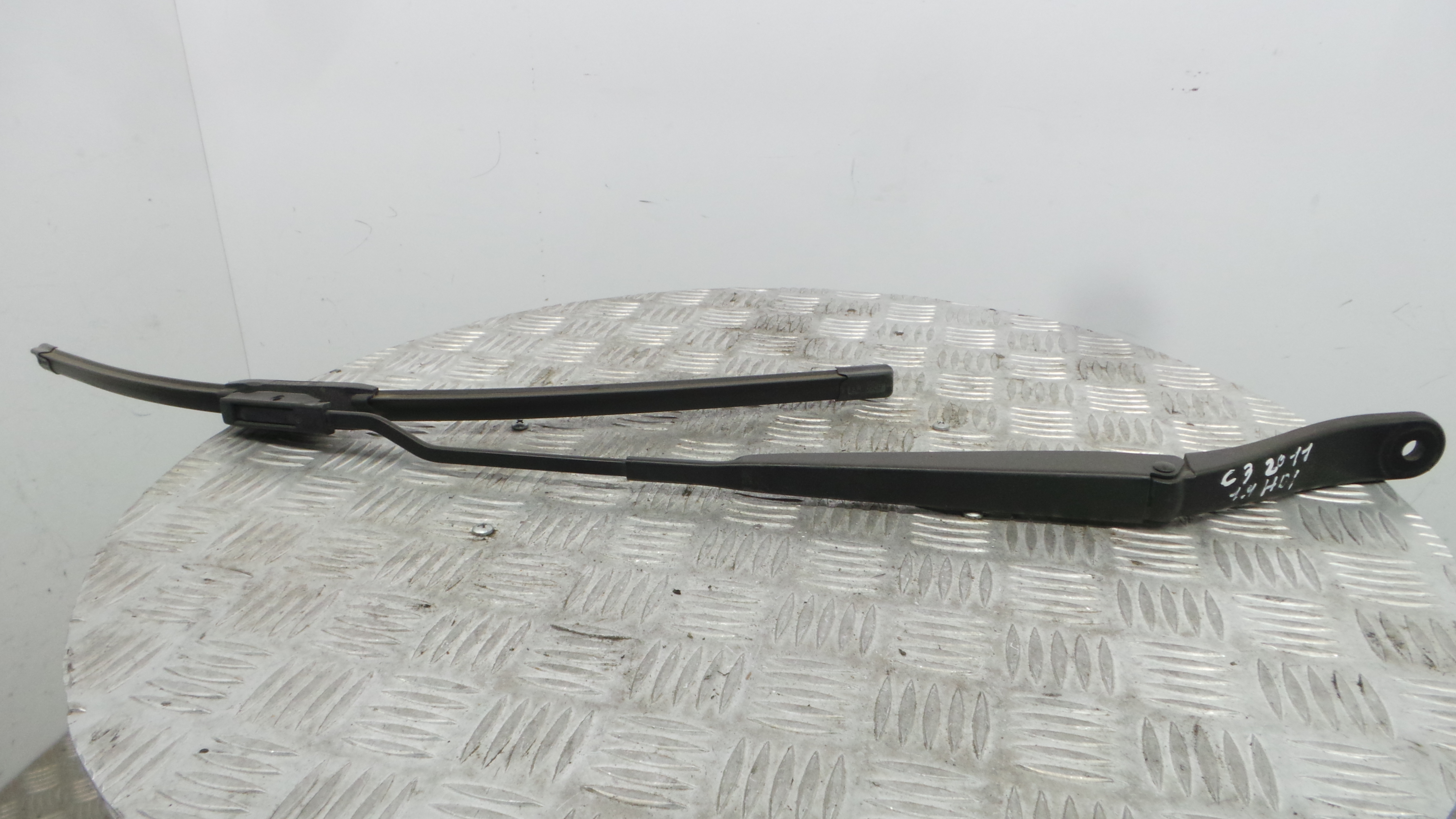 Braço Do Limpa-vidros 9683381680 - CITROËN C3 II (SC_)-36766262 Braço Do Limpa-vidros 9683381680 - CITROËN C3 II (SC_)-36766262