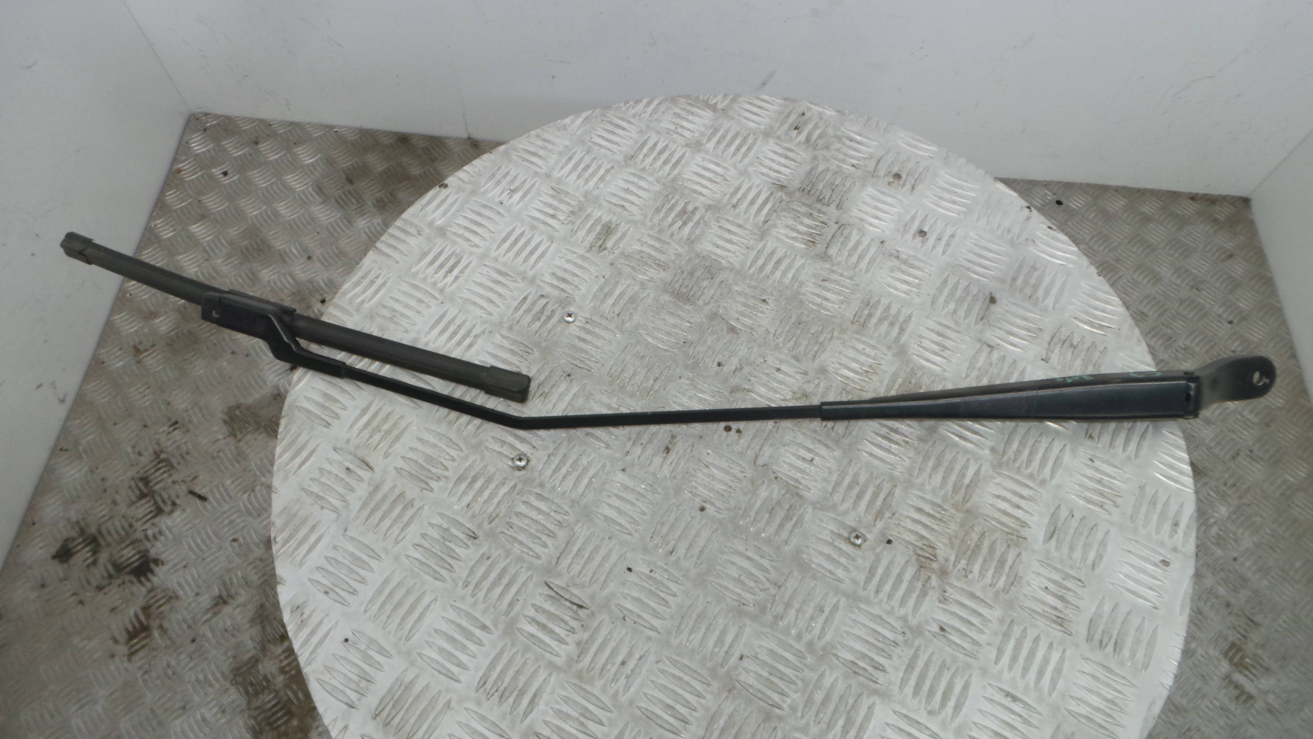 Braço Do Limpa-vidros 9673292080 - CITROËN C3 II (SC_)-36766277 Braço Do Limpa-vidros 9673292080 - CITROËN C3 II (SC_)-36766277