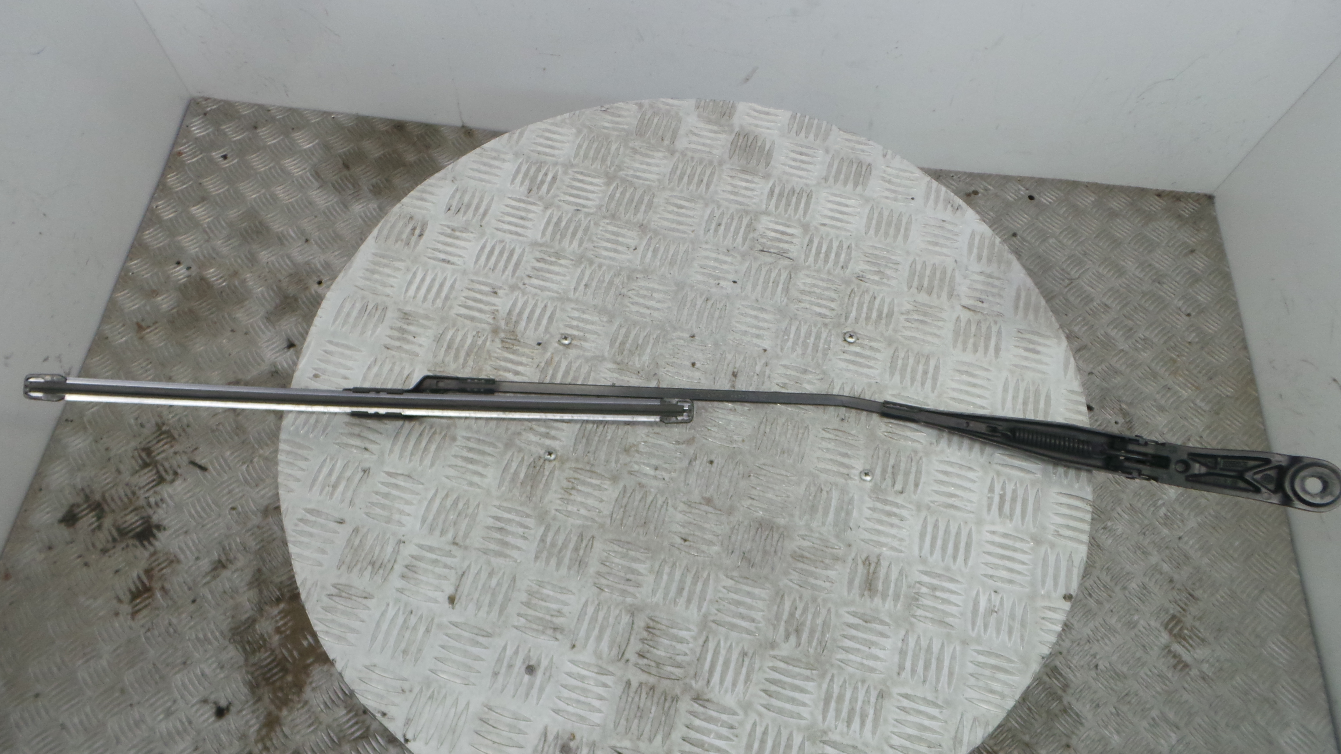 Braço Do Limpa-vidros 9677256180 - PEUGEOT 308 II (LB_, LP_, LW_, LH_, L3_)-36766286