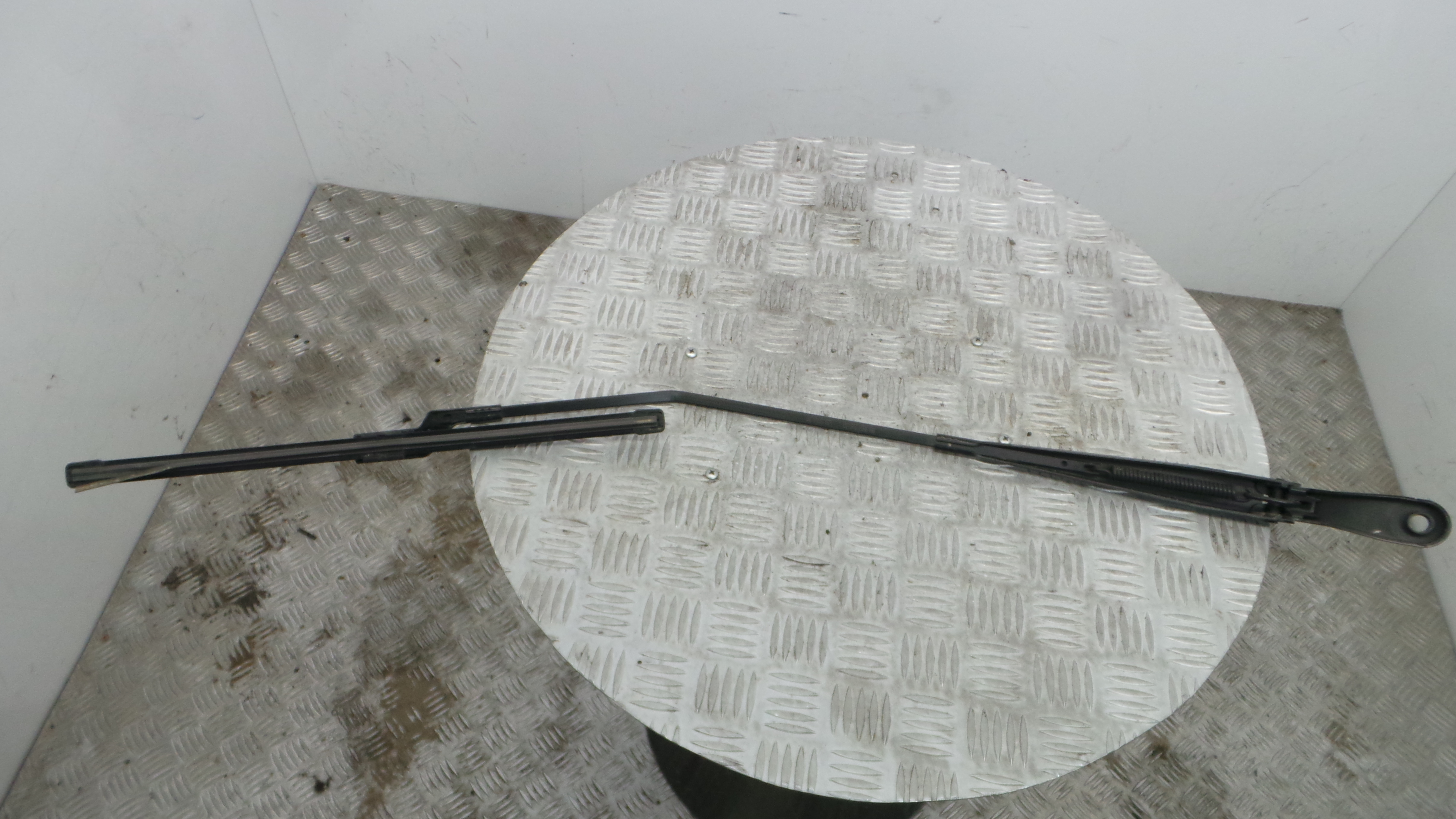 Braço Do Limpa-vidros 9673292080 - PEUGEOT 208 I (CA_, CC_)-36766300