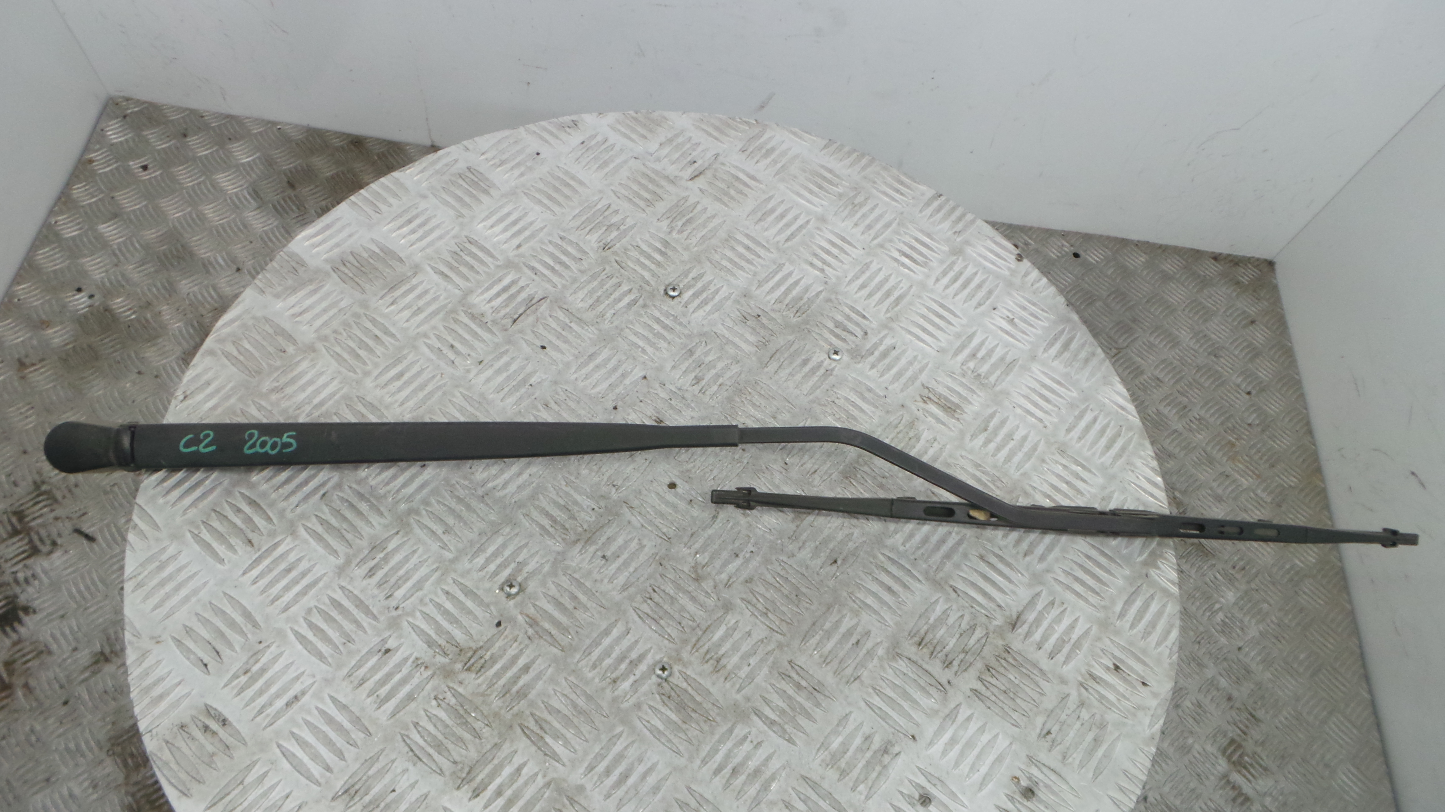 Braço Do Limpa-vidros A6DGCP - CITROËN C2 (JM_)-36766308 Braço Do Limpa-vidros A6DGCP - CITROËN C2 (JM_)-36766308