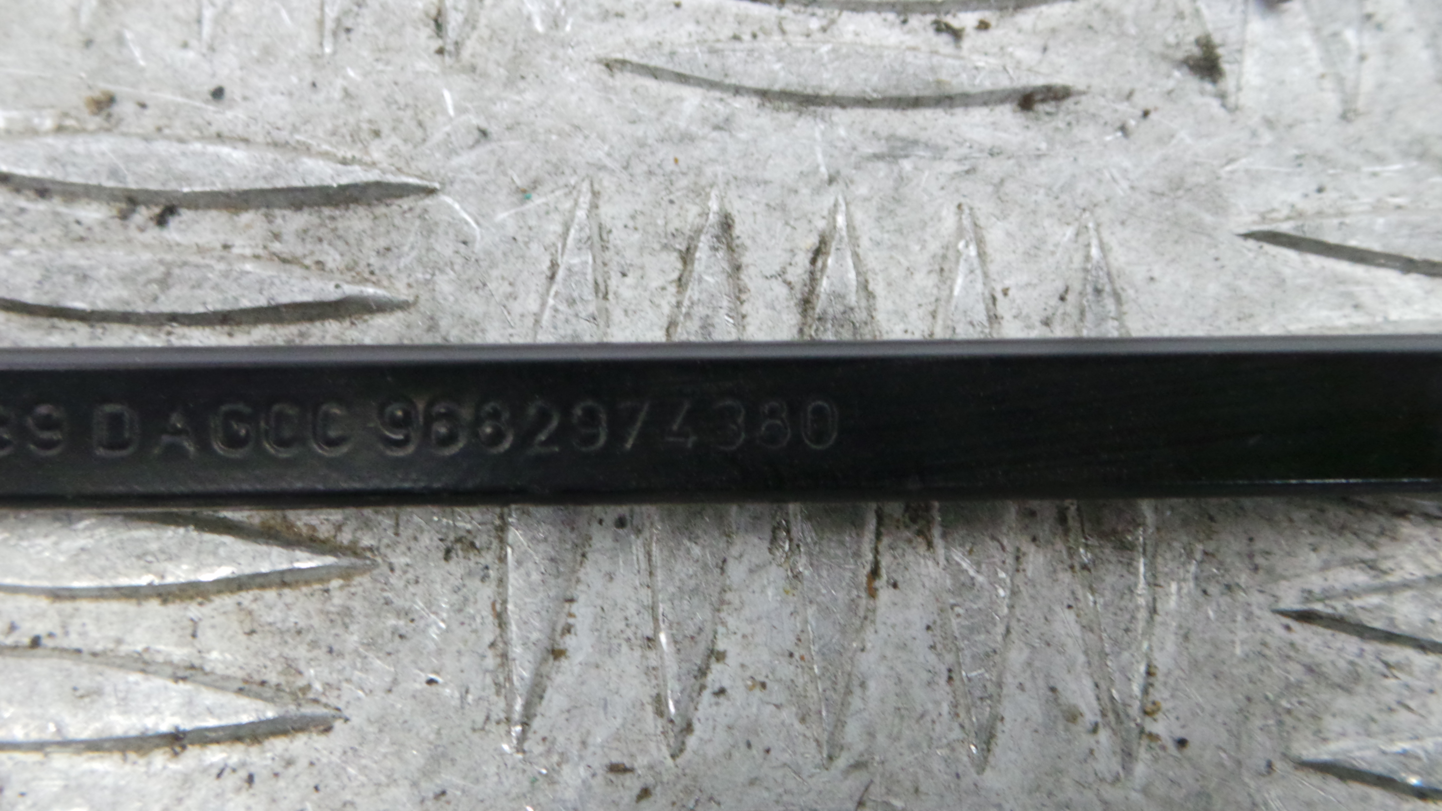 Braço Do Limpa-vidros 9682974380 - CITROËN BERLINGO Caixa/monovolume (B9)-36772296